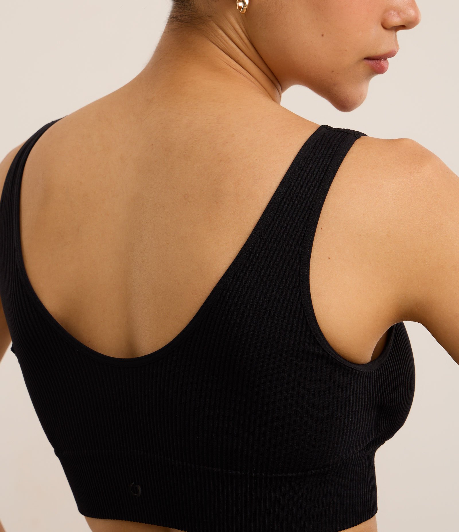 Top Bojo Esportivo Seamless com Alças Largas Preto 3