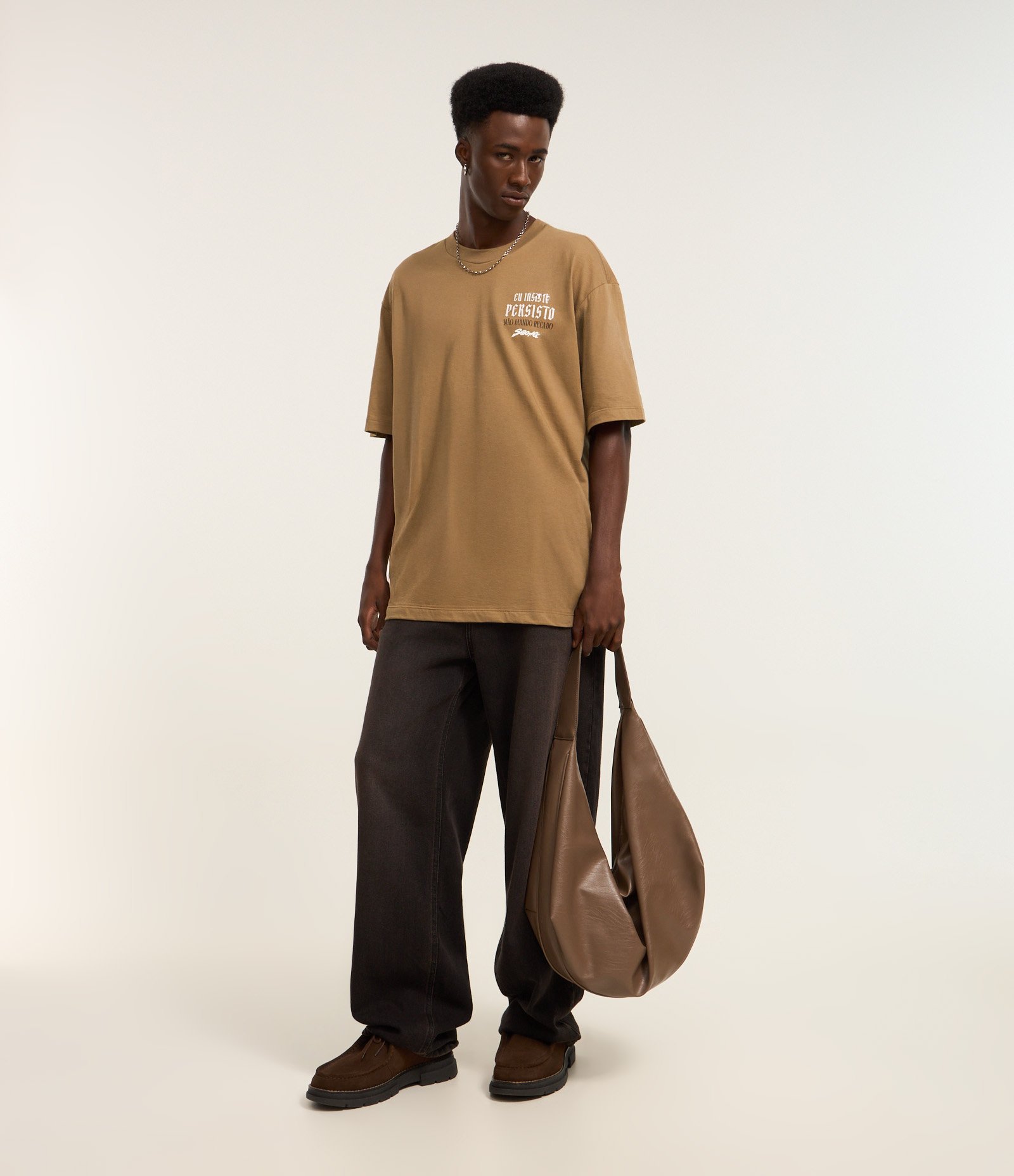 Camiseta Relaxed Sabotage em Algodão Marrom 1