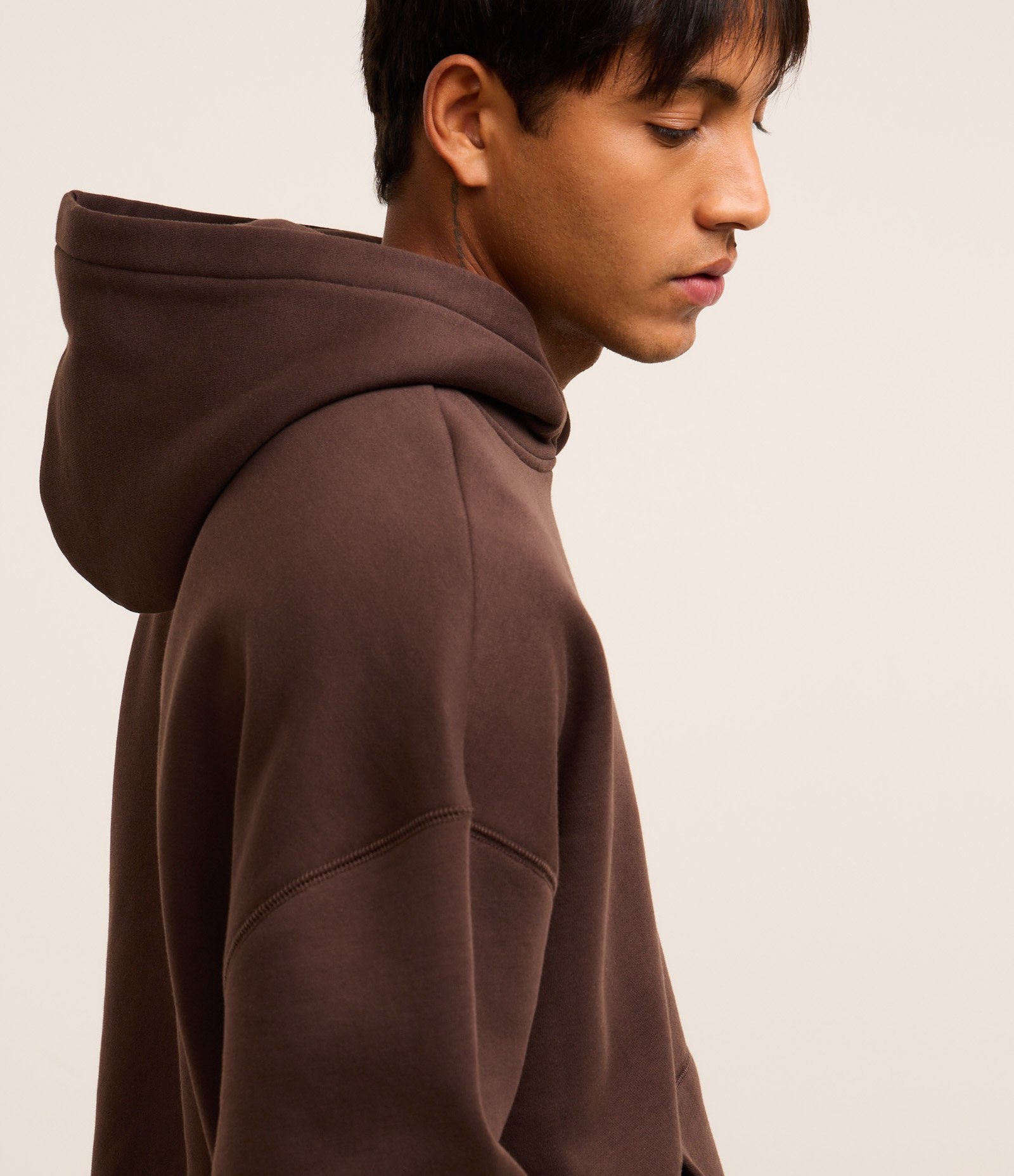 Casaco Boxy em Moletom com Felpa Liso Marrom 4