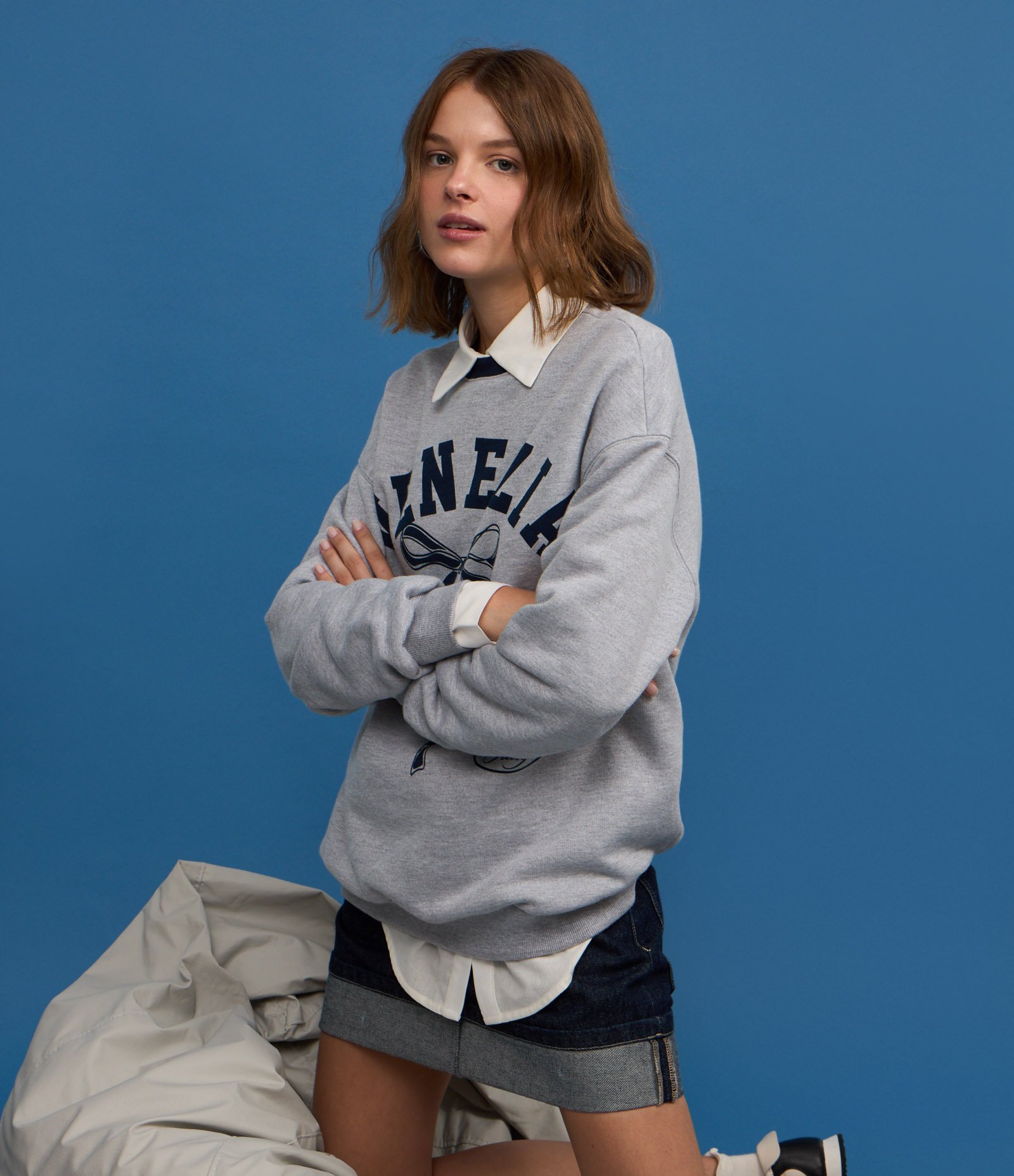 Casaco em Moletom com Forro Fleece e Estampa em Lettering Cinza 4