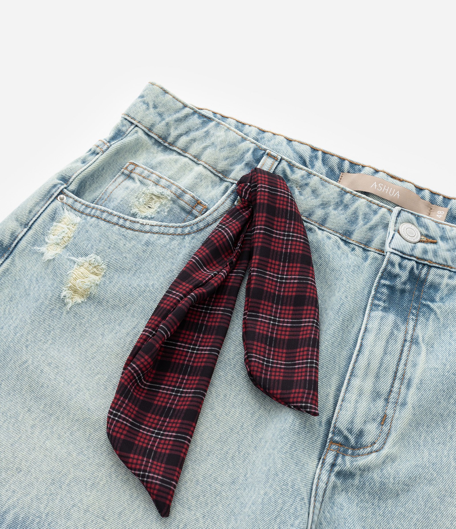 Short Boyfriend Jeans com Puído e Lencinho Curve & Plus Size Azul 8