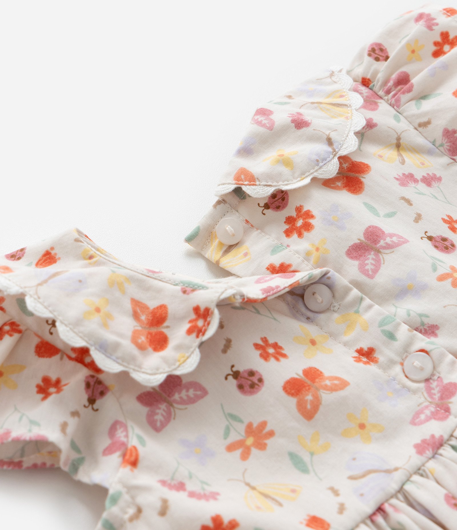Vestido Infantil com Babados e Estampa Floral - Tam 0 a 18 meses Bege 8