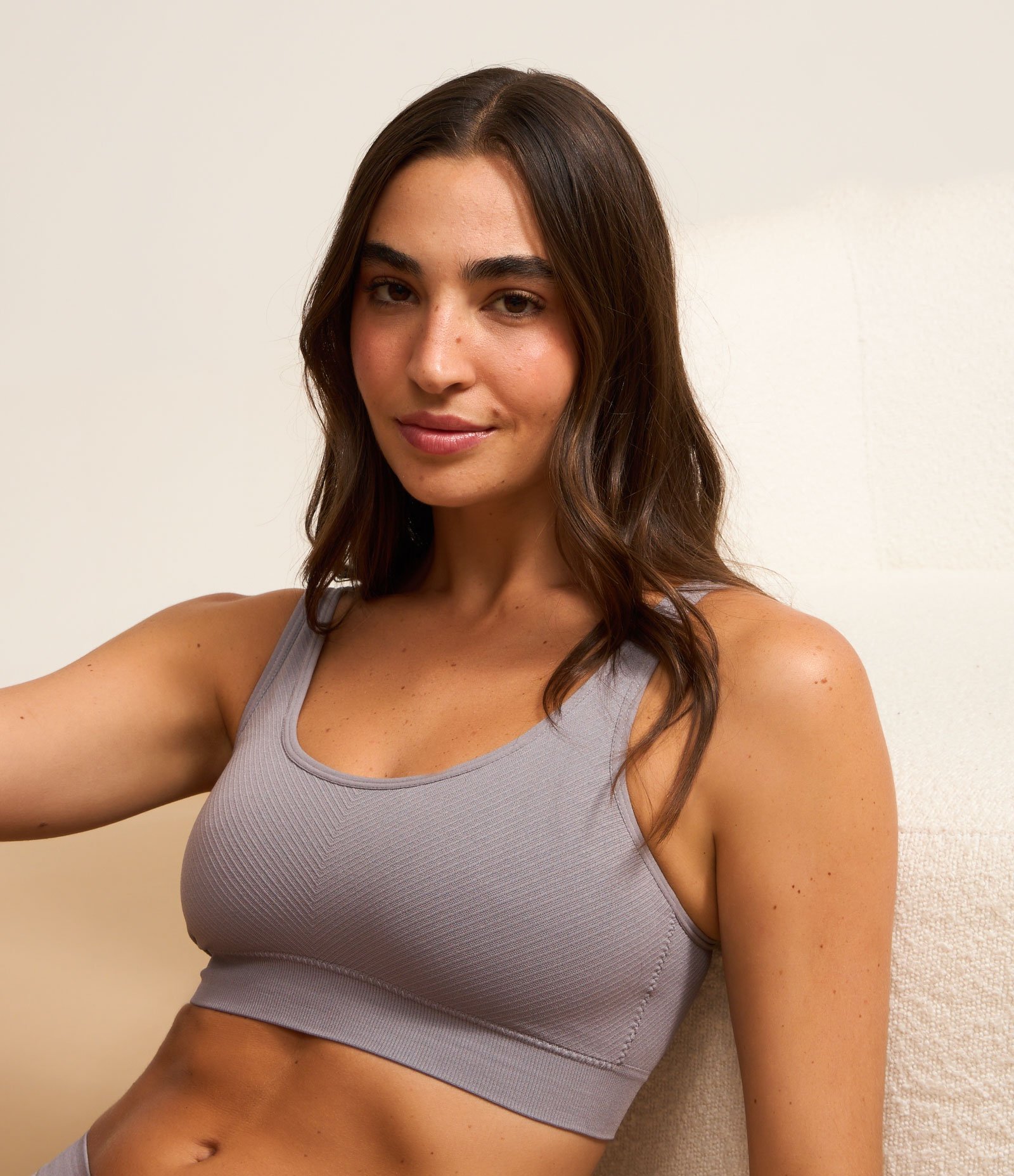 Sutiã Top em Poliamida Texturizada Seamless Cinza 1