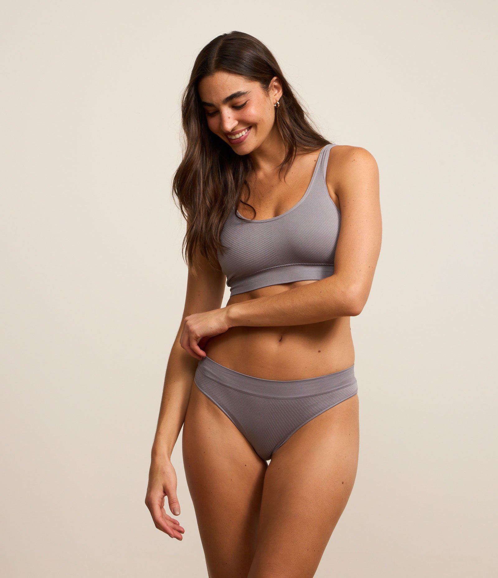 Sutiã Top em Poliamida Texturizada Seamless Cinza 2