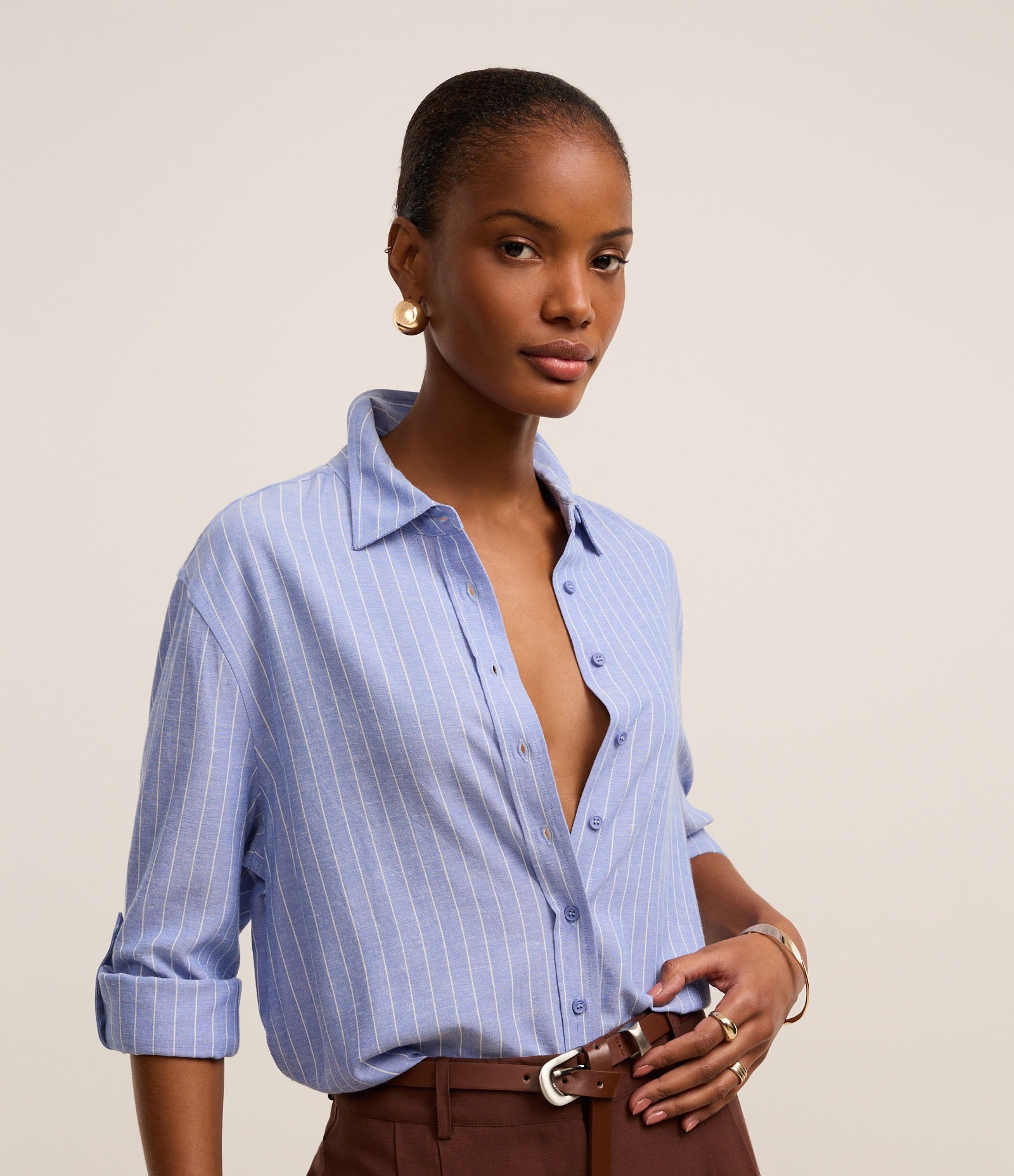 Camisa Listrada em Viscolinho com Fio Tinto Azul 5