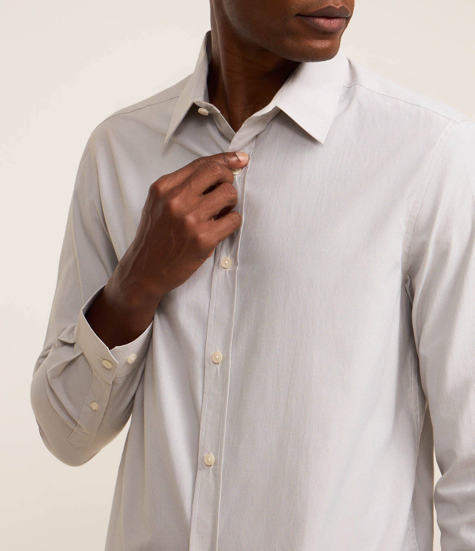 Camisa em Tricoline com Padronagem Xadrez Grid Off White 5