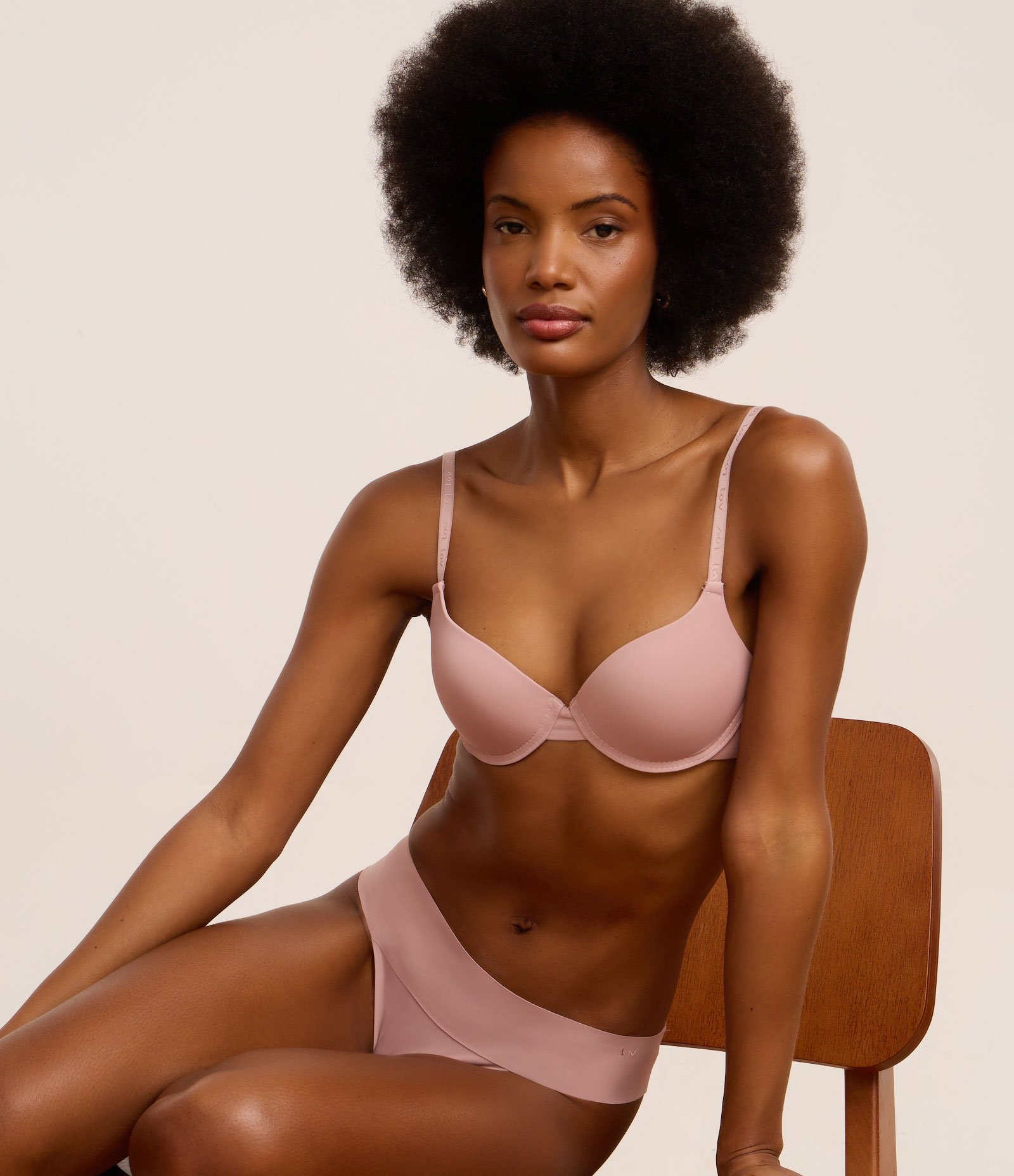 Sutiã Push Up em Microfibra Básico Rosa Neutro 1