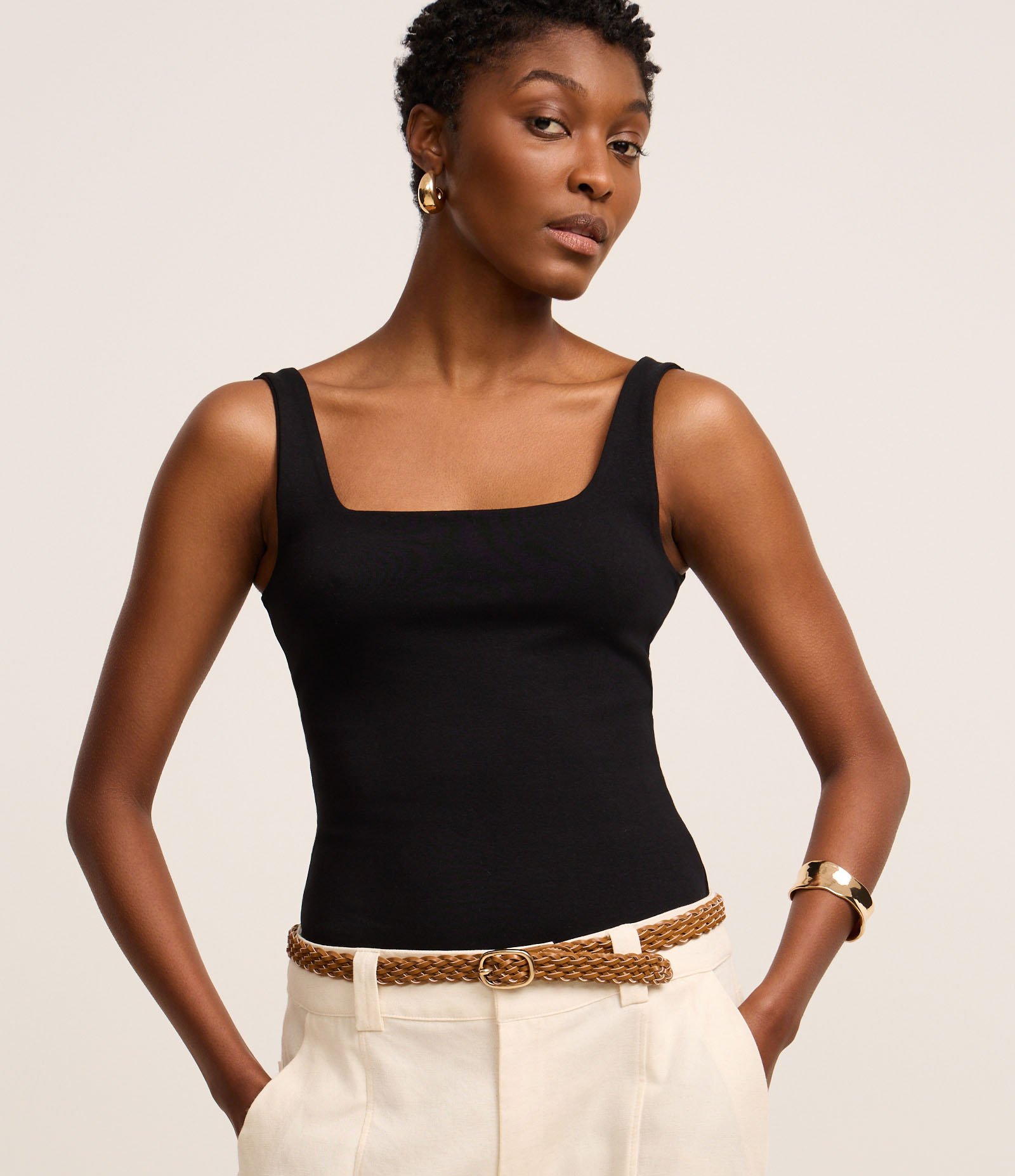 Blusa em Ribana com Decote Quadrada e Alça Larga Preto 1