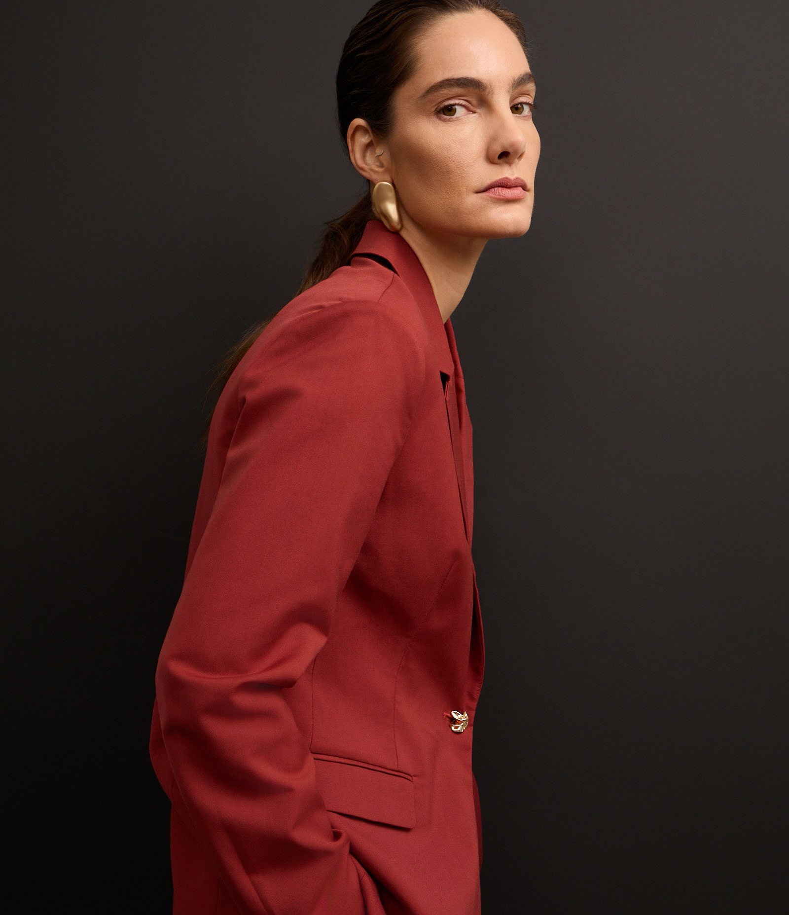 Blazer Boho Alfaiatado com Lapelas e Bolso no Peito Vermelho 8