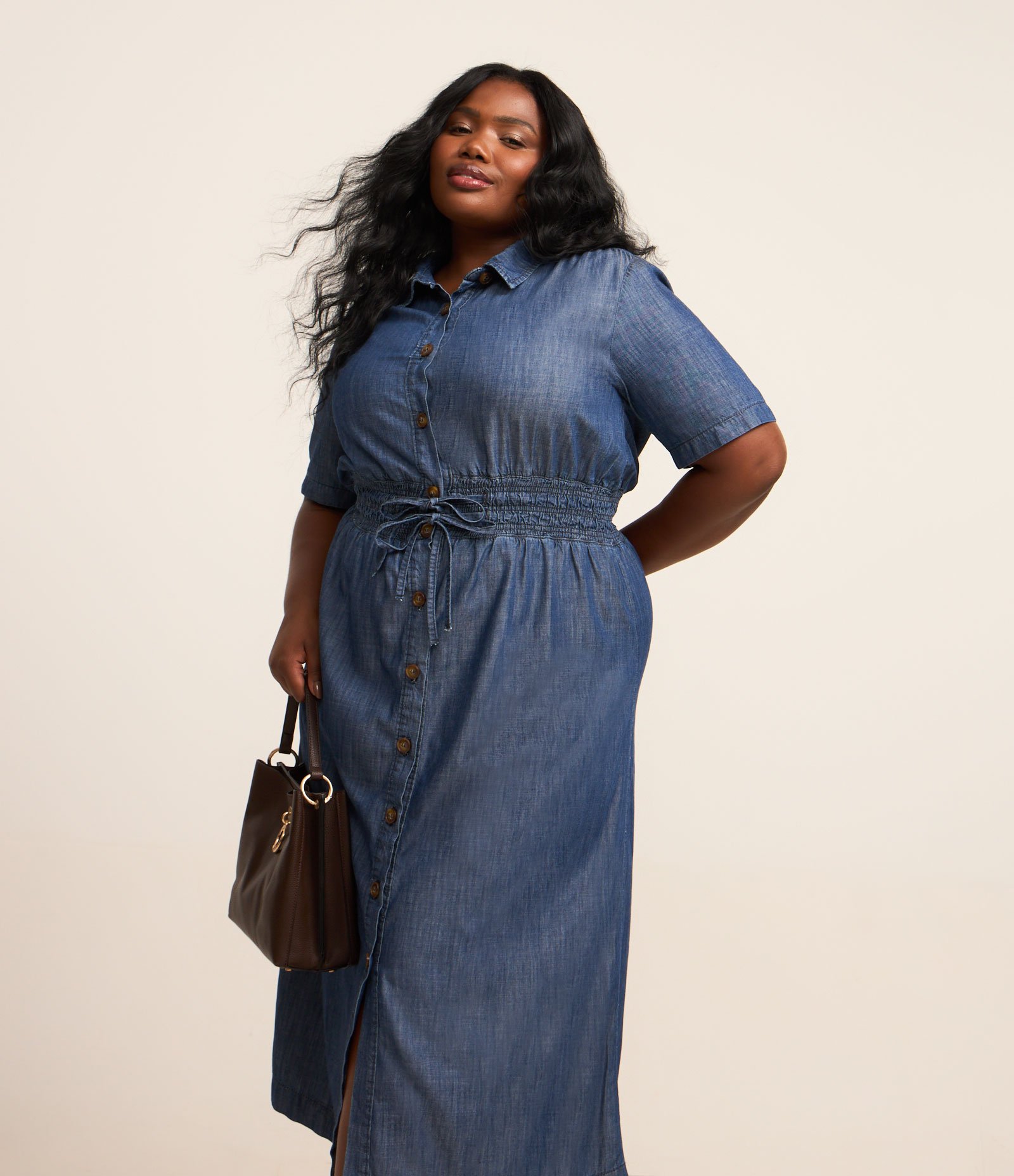 Vestido Chemise Midi em Jeans Curve & Plus Size Azul 1