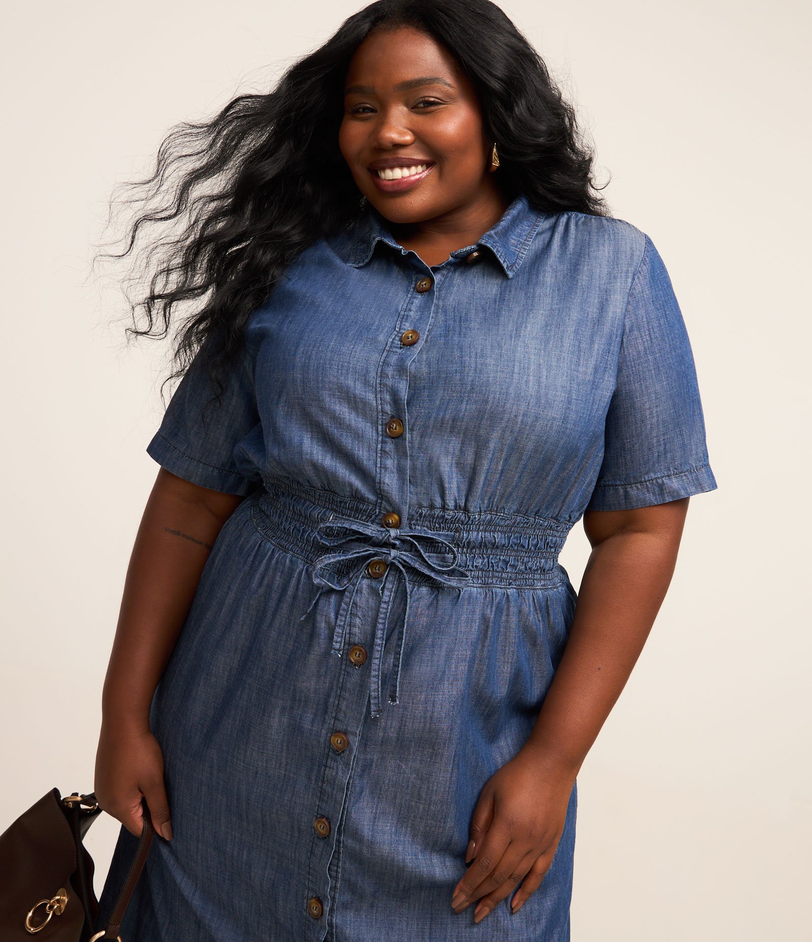 Vestido Chemise Midi em Jeans Curve & Plus Size Azul 4