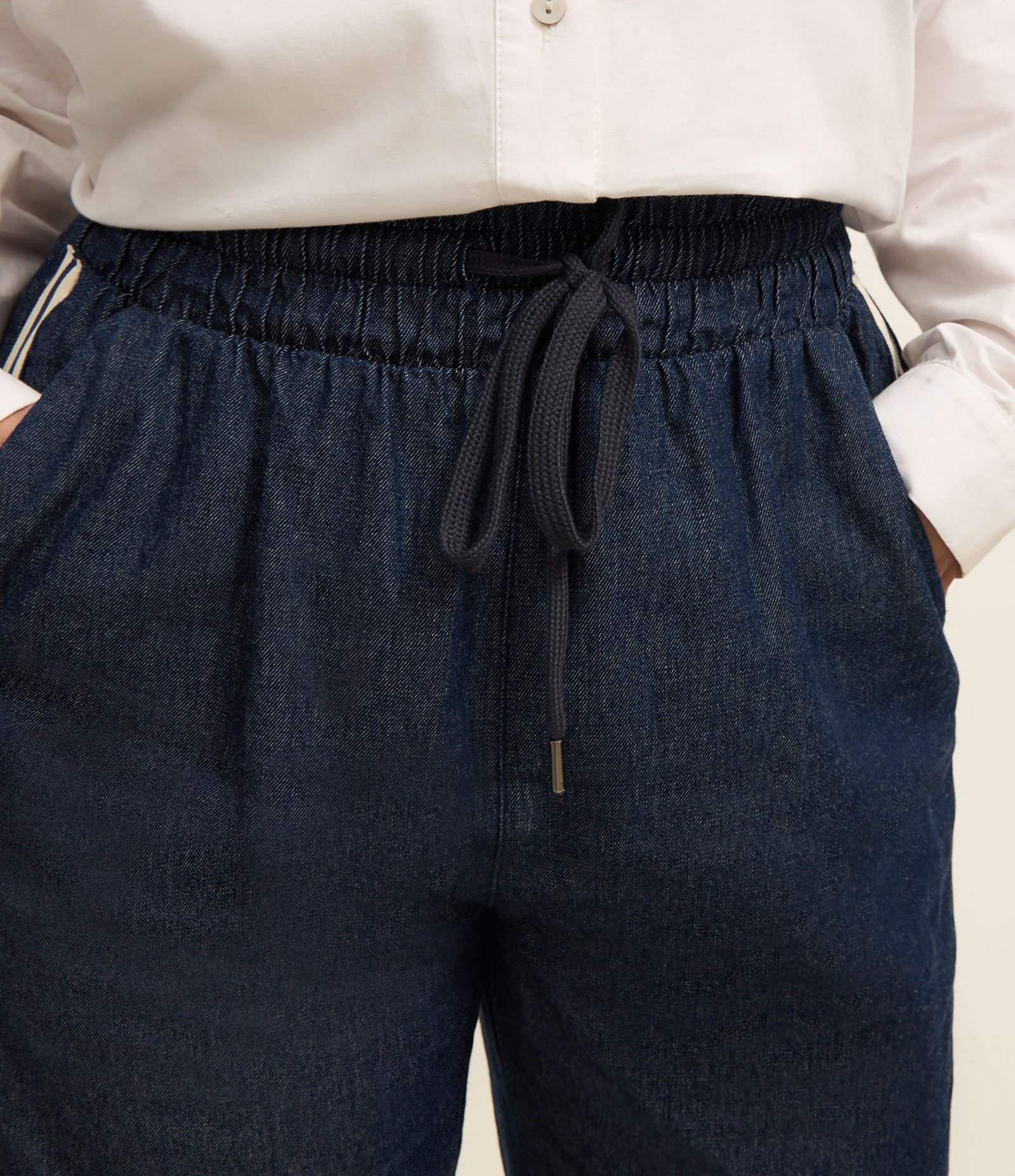 Calça Pantalona em Jeans com Cós Elástico Curve & Plus Size Azul 4