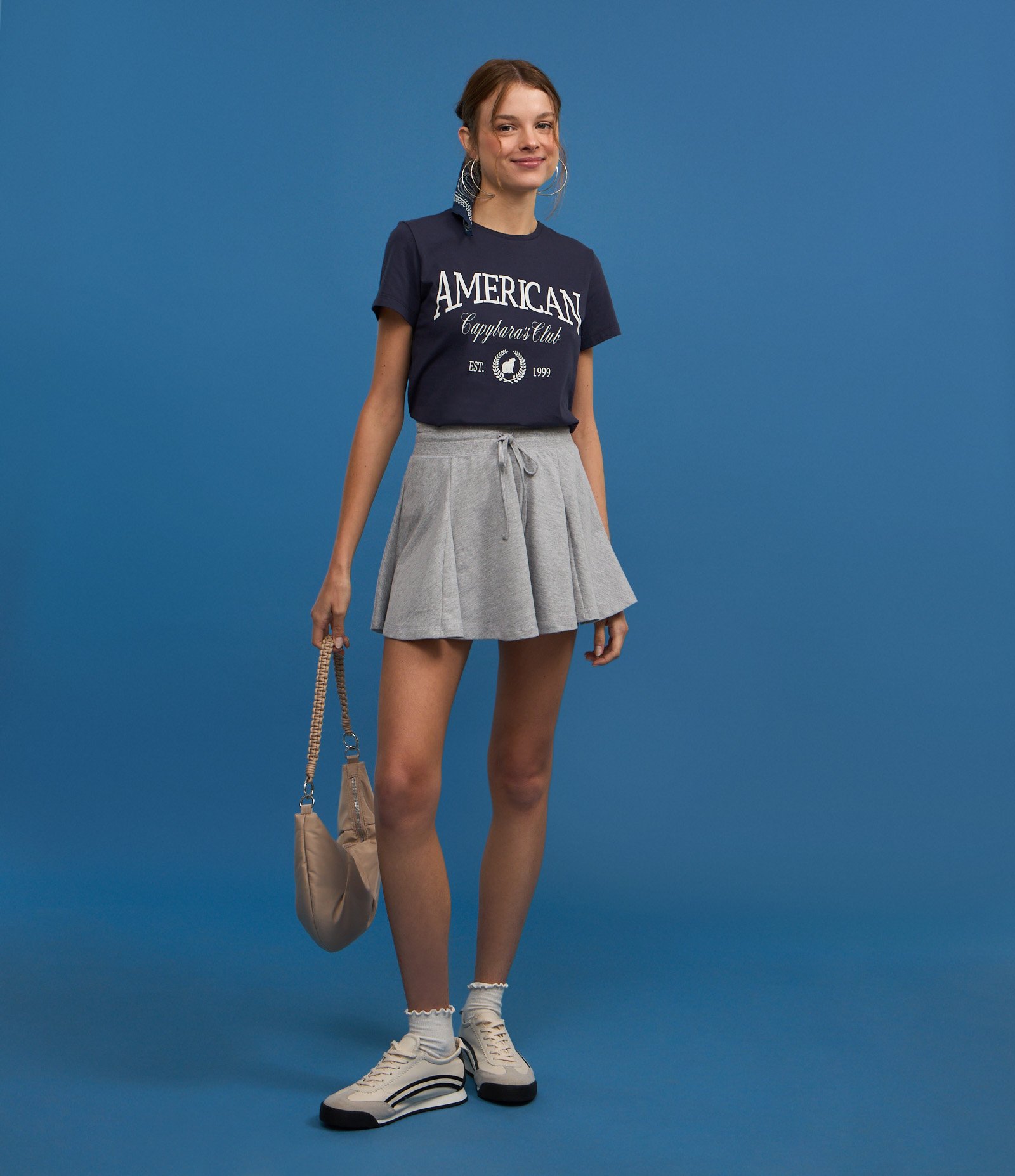 Mini Saia em Moletinho com Amarração na Cintura Cinza 5