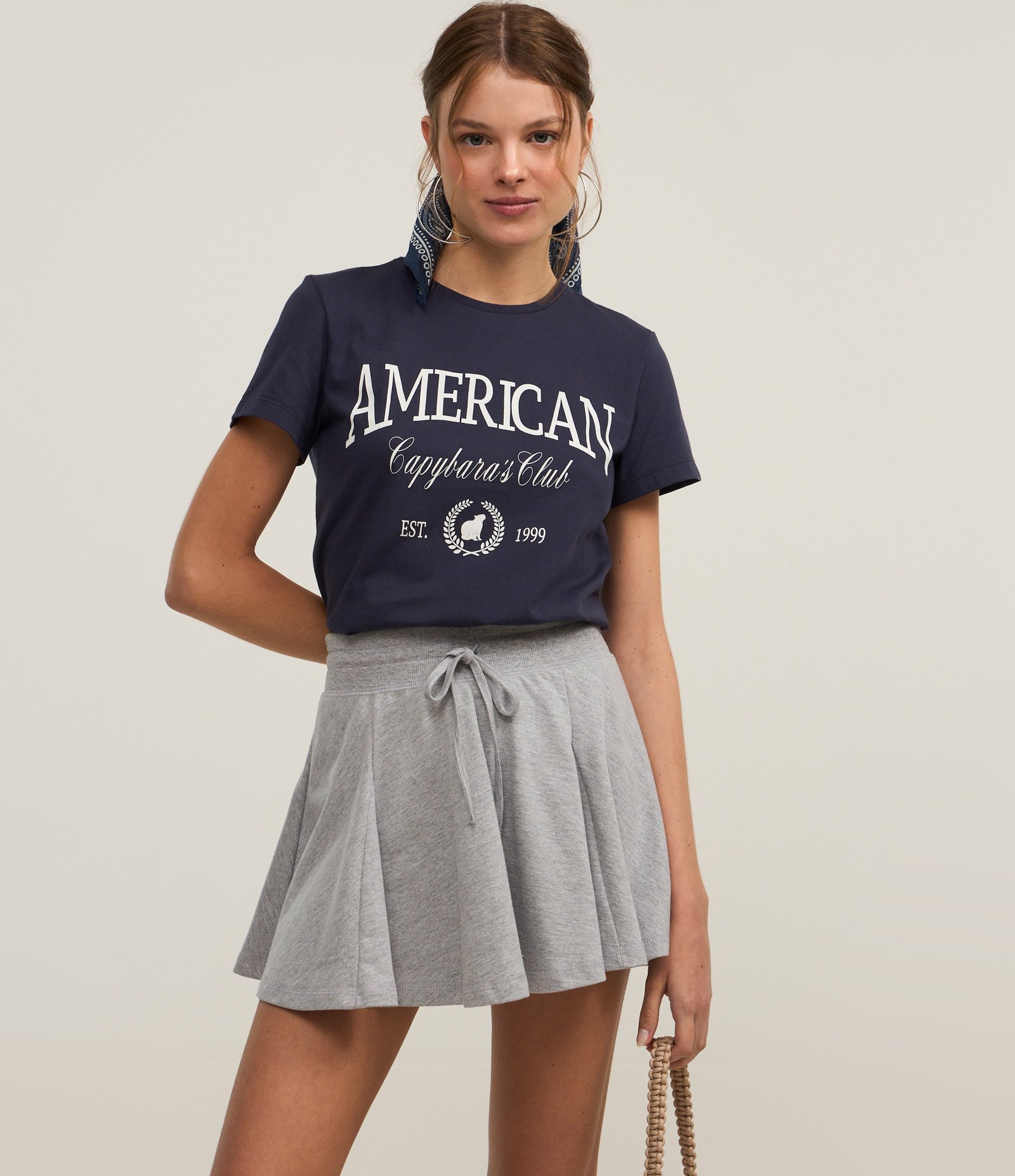 Mini Saia em Moletinho com Amarração na Cintura Cinza 2