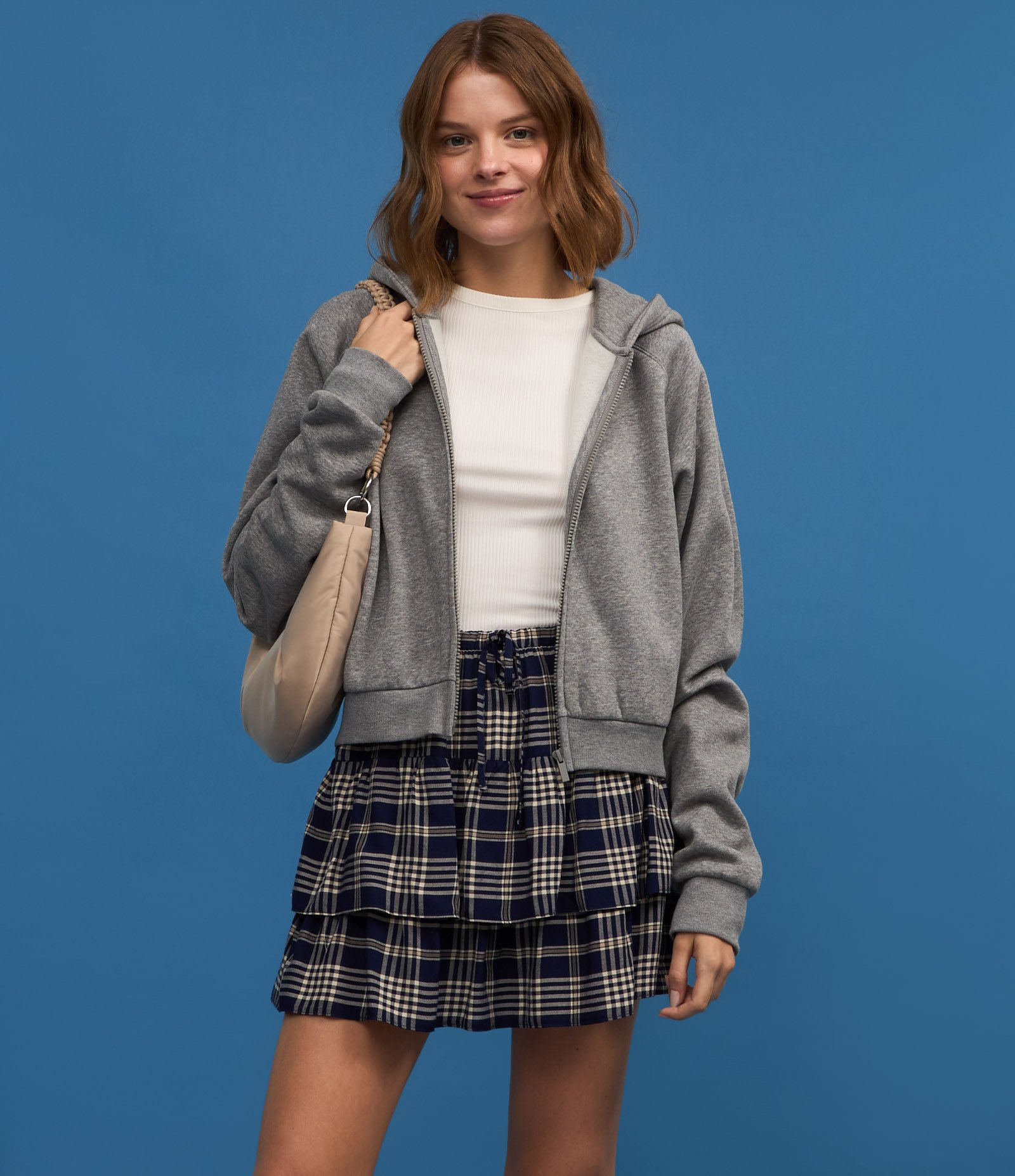 Saia Curta em Chalis com Babados e Estampa Xadrez Azul 5