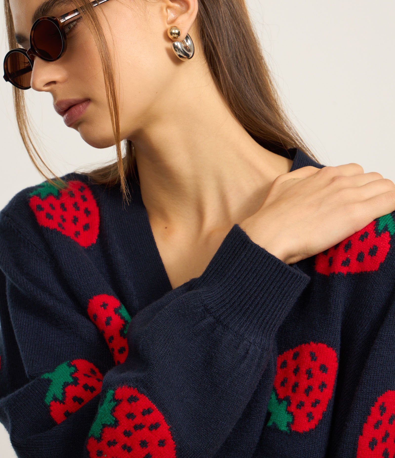 Cardigan Jacquard com Moranguinhos e Botões Frontais Azul Marinho 4