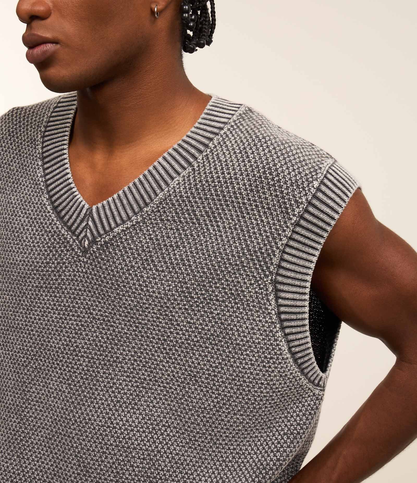 Colete Boxy em Tricô com Efeito Estonado Cinza 3