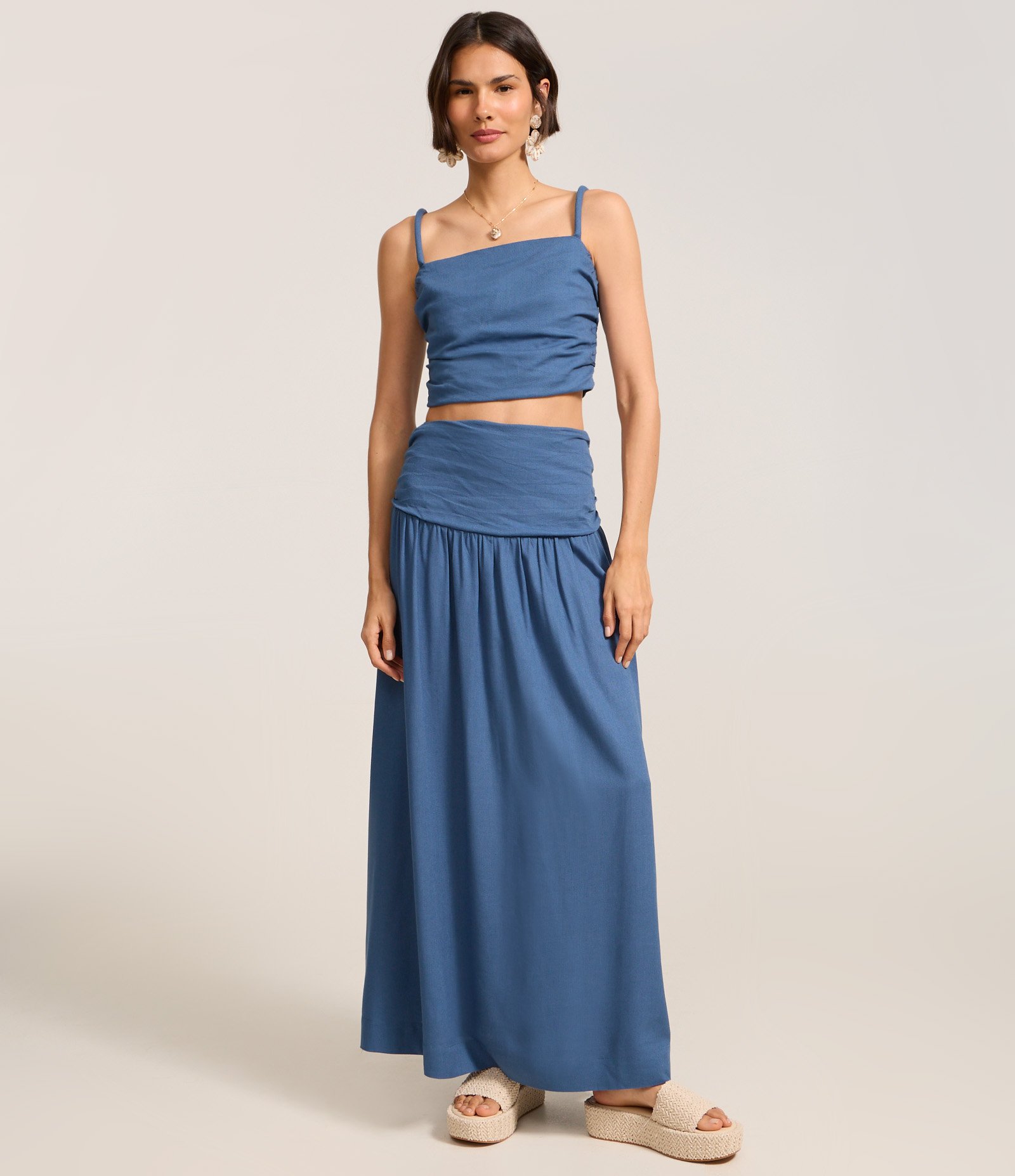 Blusa Cropped em Viscose e Linho com Lastex e Franzido na Lateral Azul 2