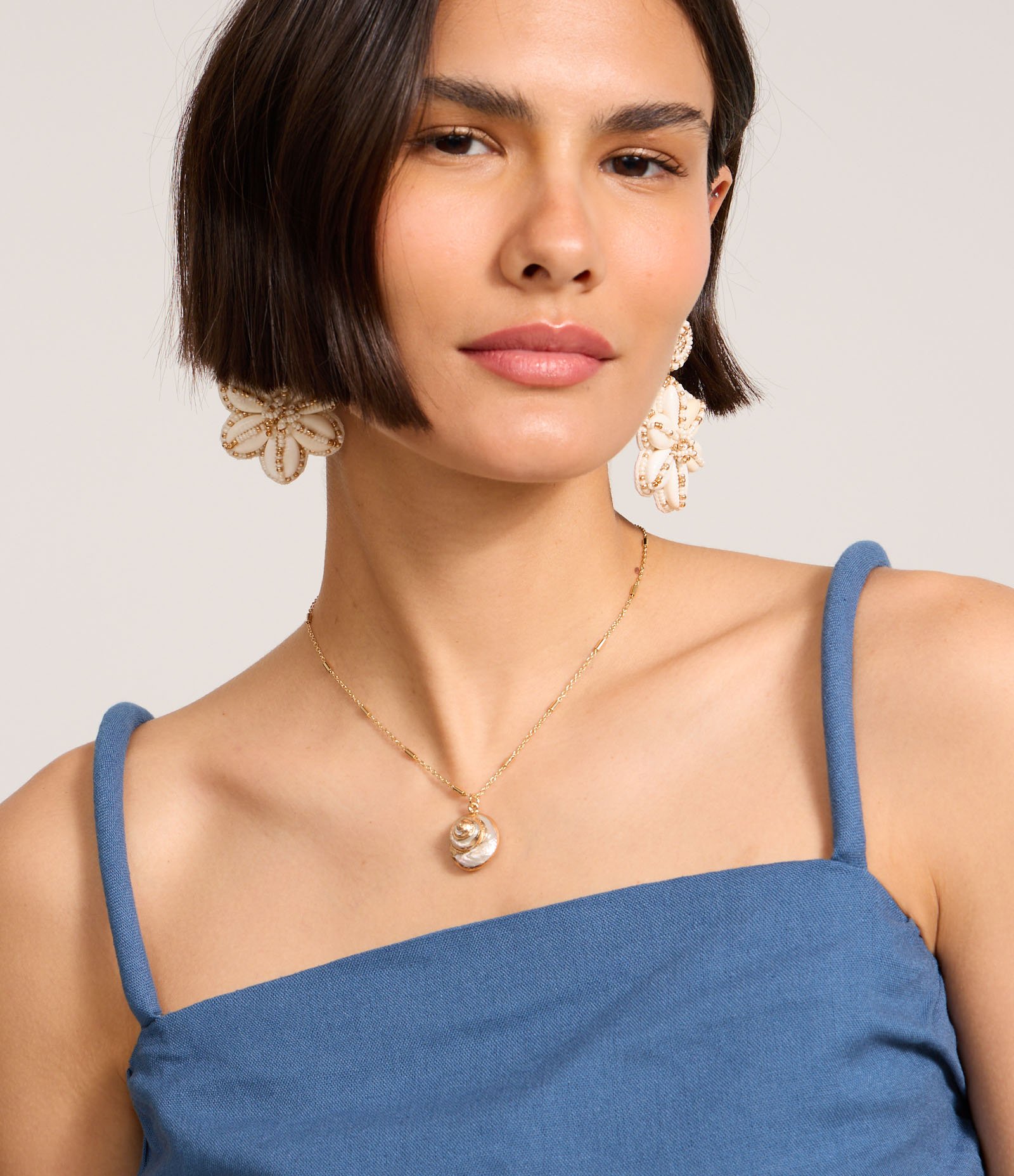 Blusa Cropped em Viscose e Linho com Lastex e Franzido na Lateral Azul 3