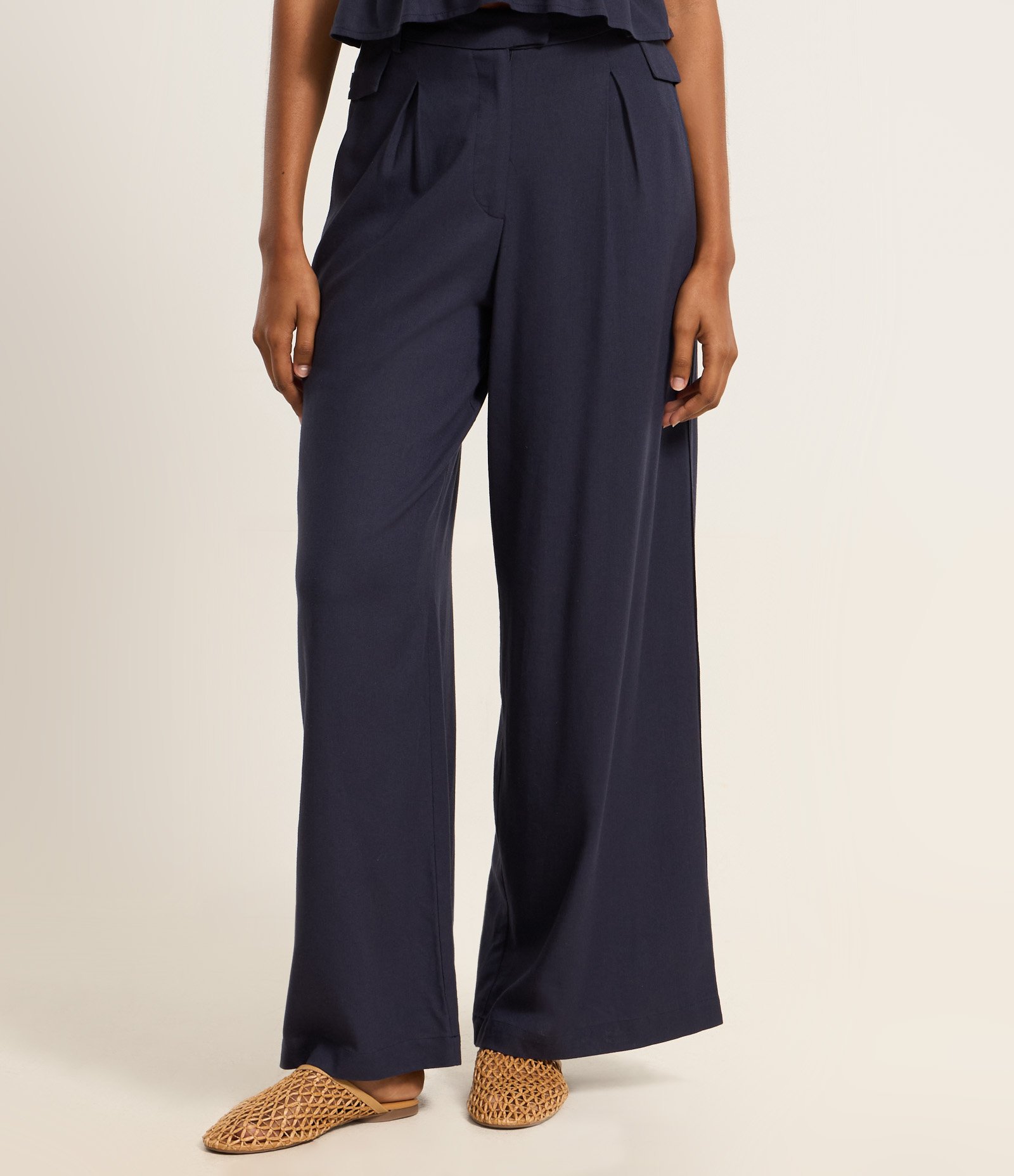 Calça Pantalona em Viscose e Linho com Piping Azul Escuro 3