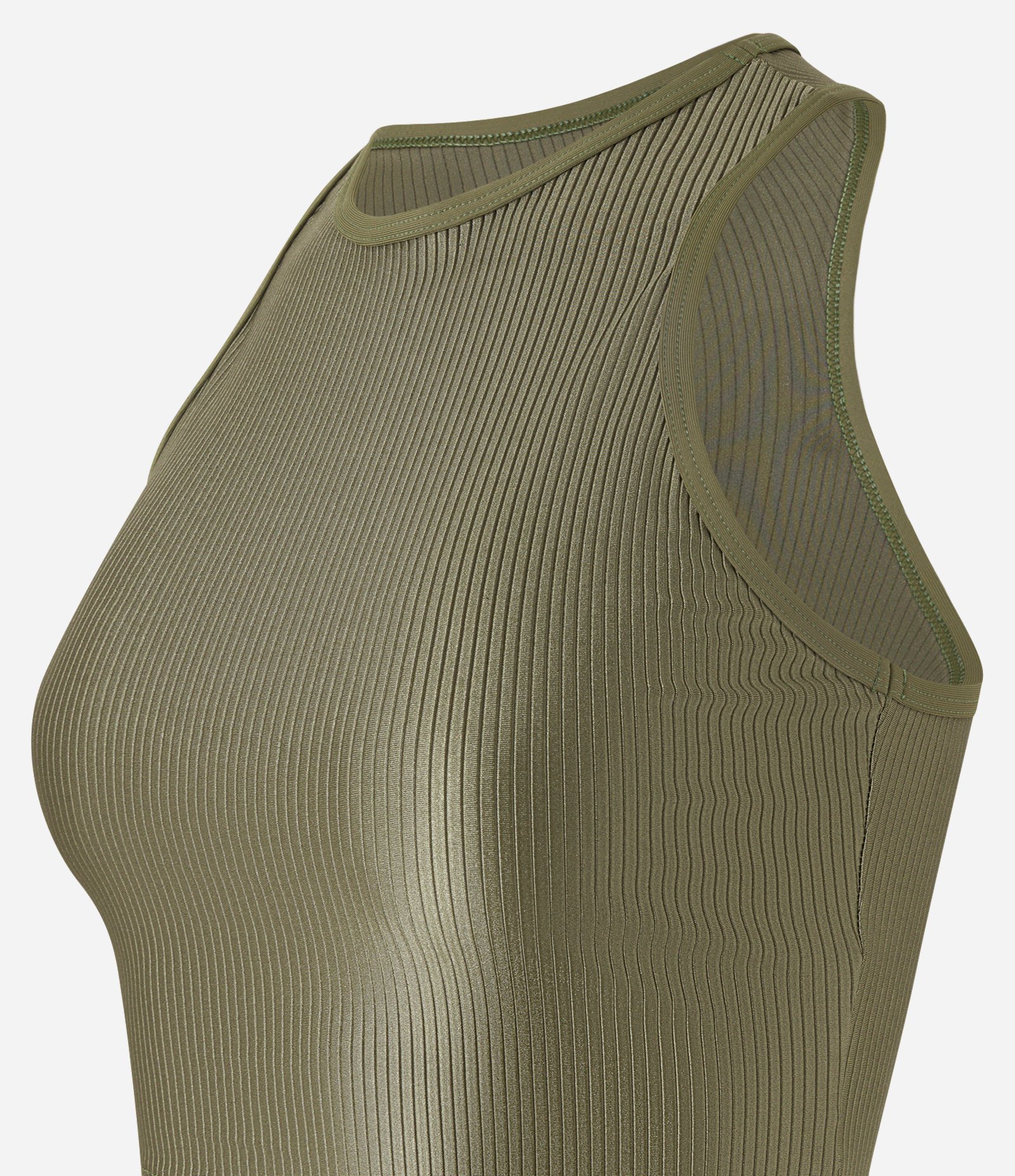 Regata Cropped Esportiva em Microfibra Canelada Verde Oliva 6