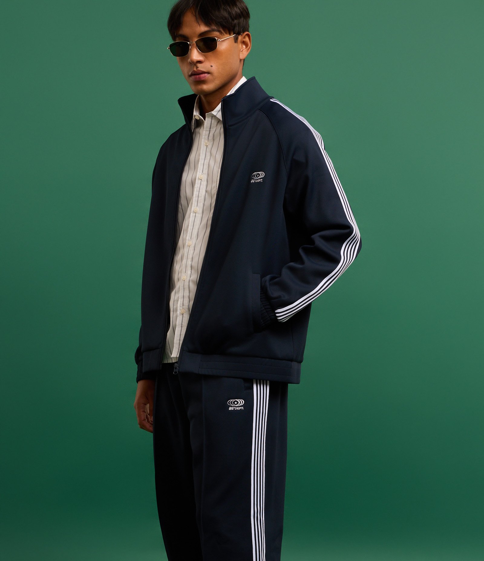 Casaco em Helanca com Bordado Localizado e Listras Contrastantes Azul 8