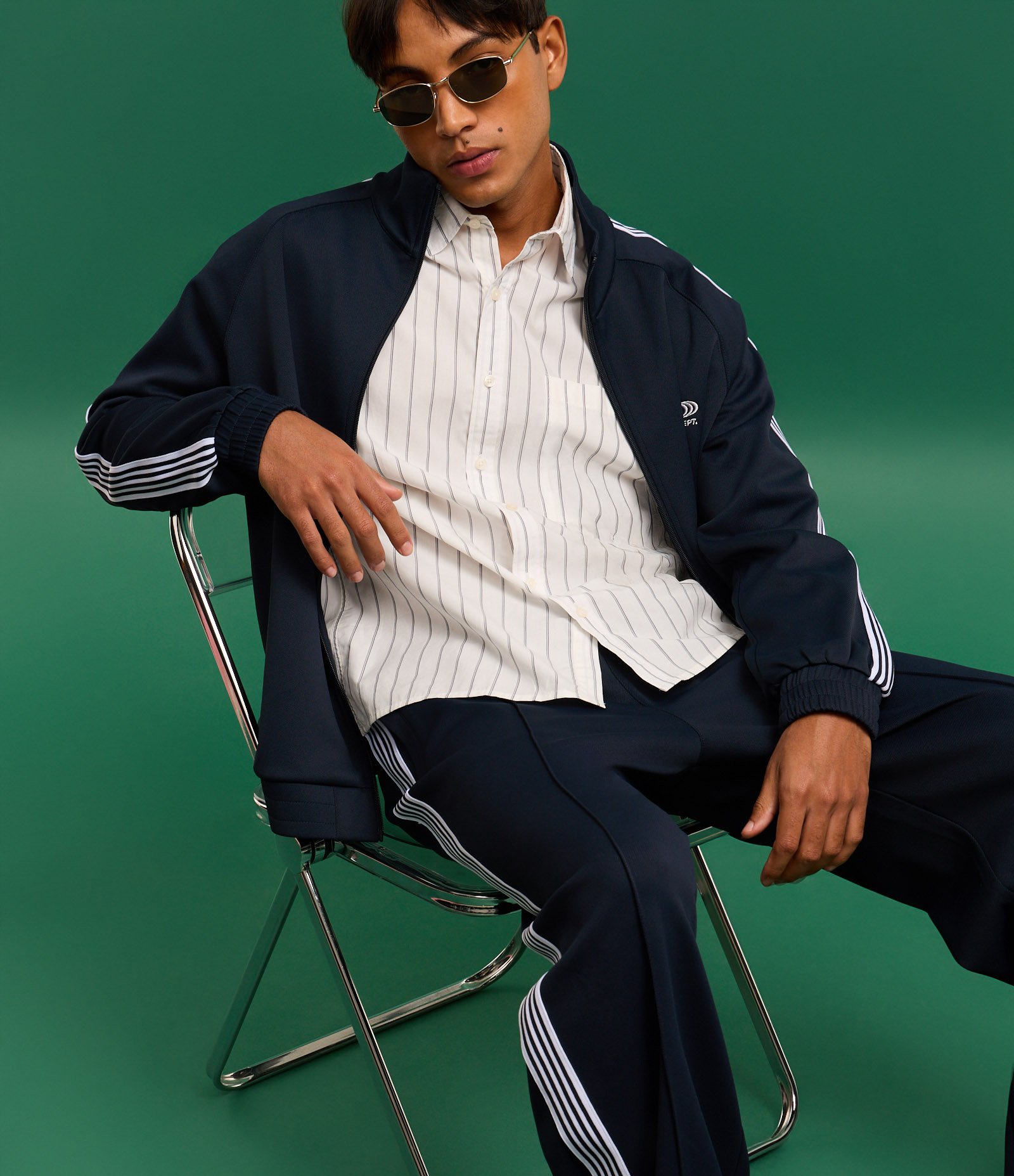 Casaco em Helanca com Bordado Localizado e Listras Contrastantes Azul 6