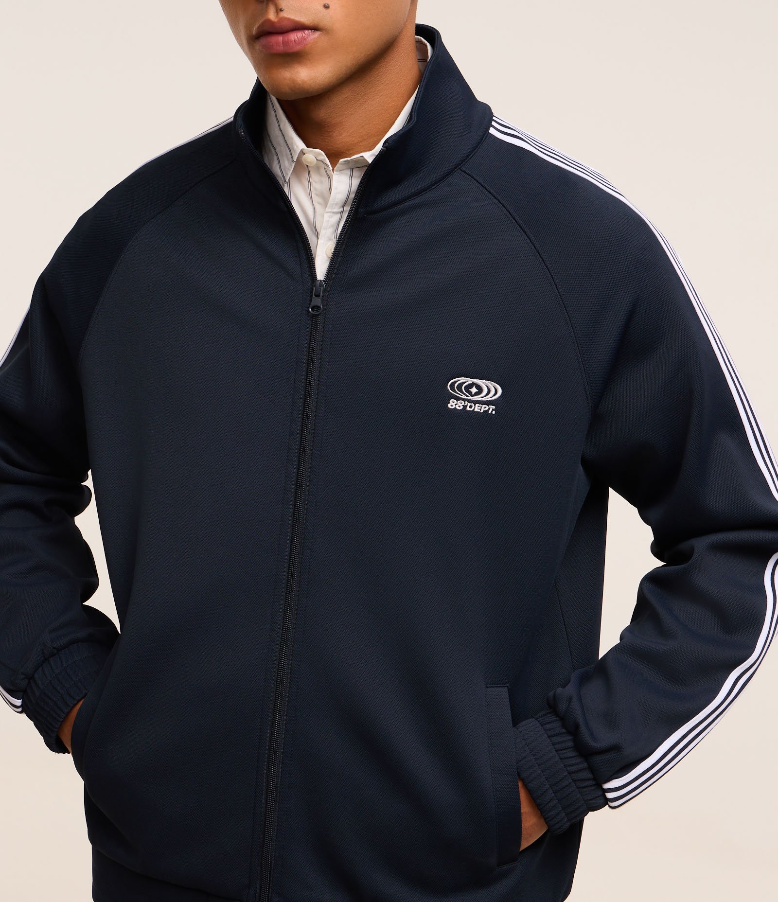 Casaco em Helanca com Bordado Localizado e Listras Contrastantes Azul 7