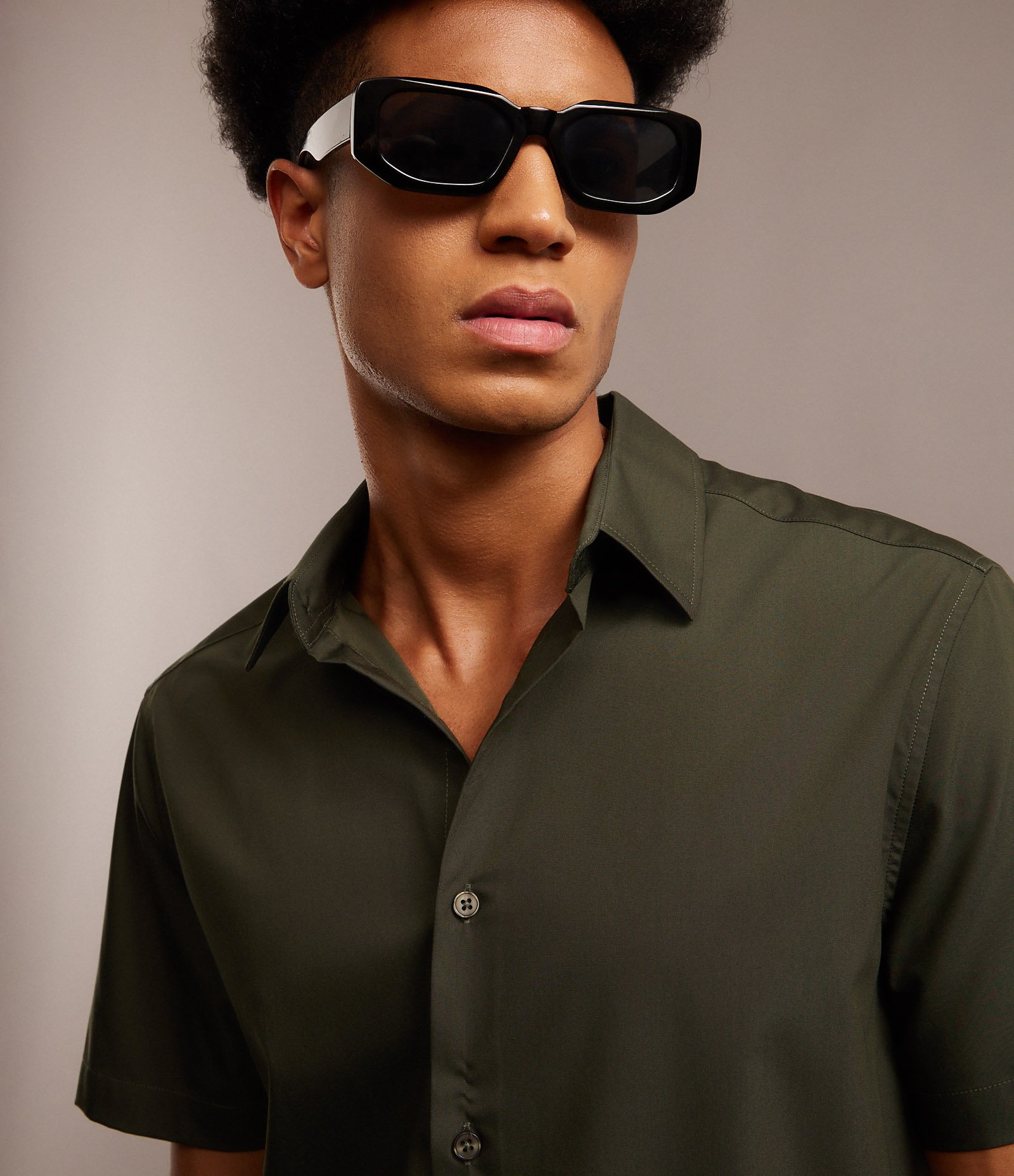 Camisa Slim em Fibra de Bambu Verde 3