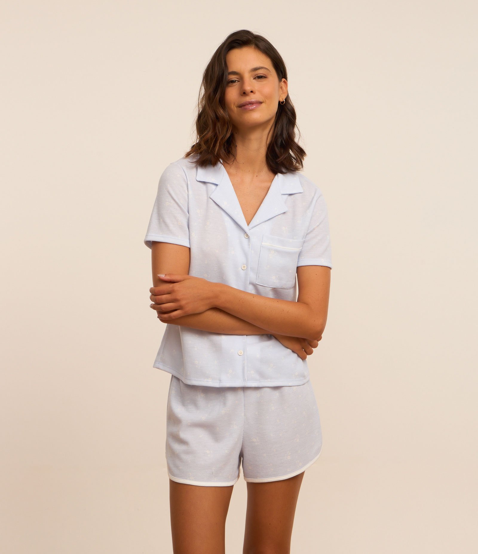 Pijama Americano Short Doll Texturizado e Estampado de Florzinhas Azul 1