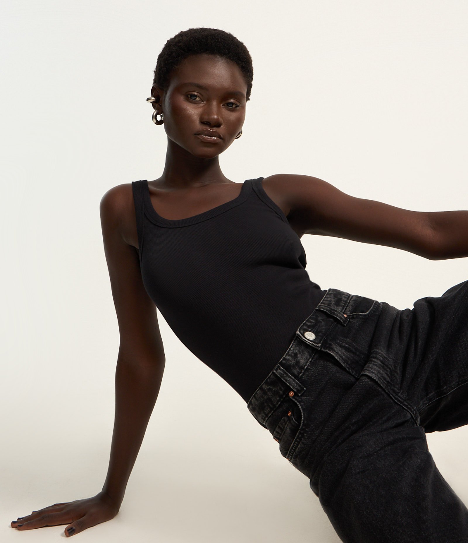 Body em Ribana Sem Manga com Viés Transpassado Preto 1