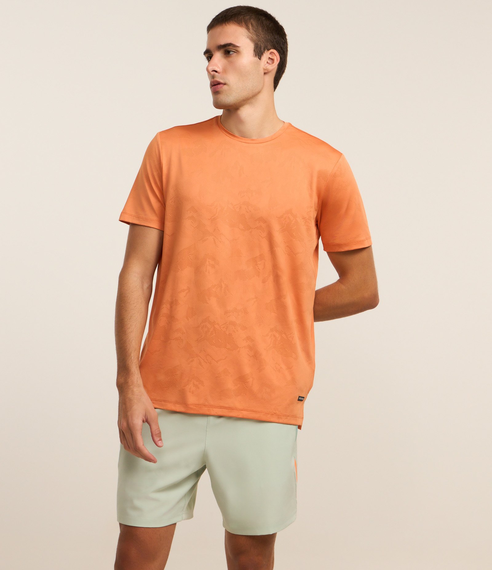 Bermuda Esportiva com Blocos de Cor e Bolsos com Zíper Verde 6