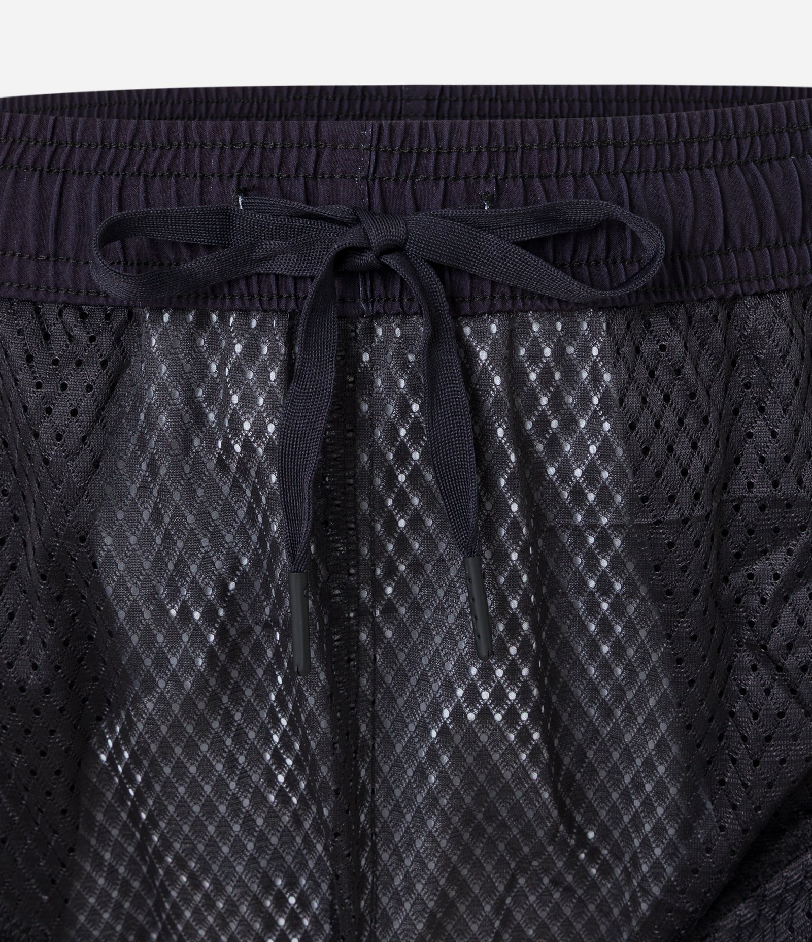 Bermuda Esportiva com Xadrez e Degrade na Barra Preto 9