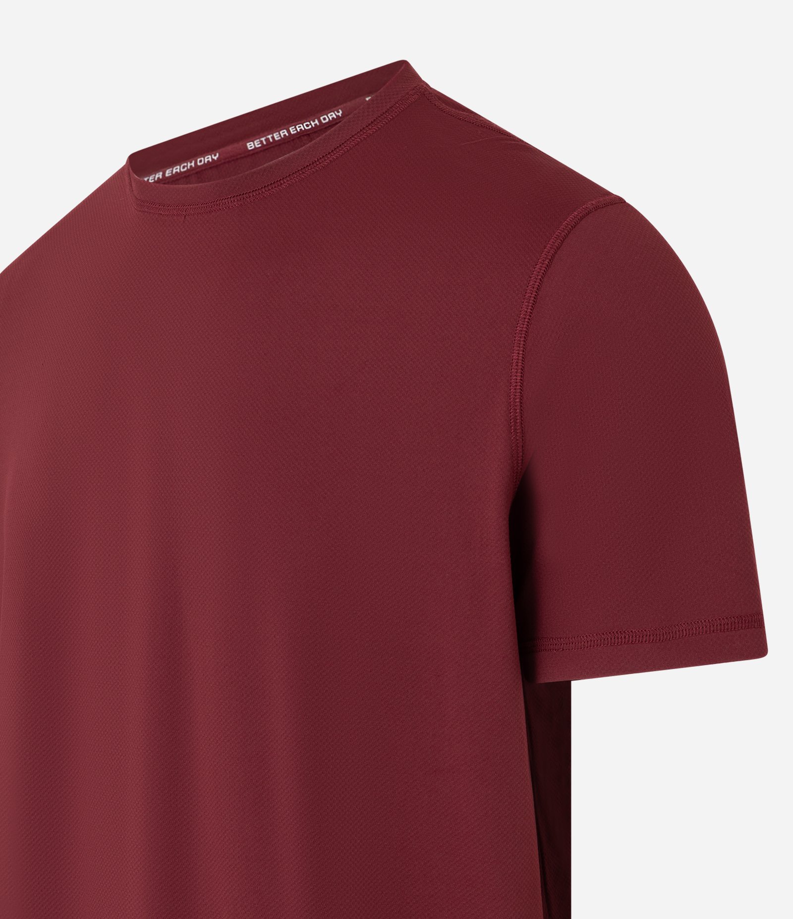 Camiseta Esportiva Regular com Tecnologia Dry e Estampa Localizada Vermelho 2