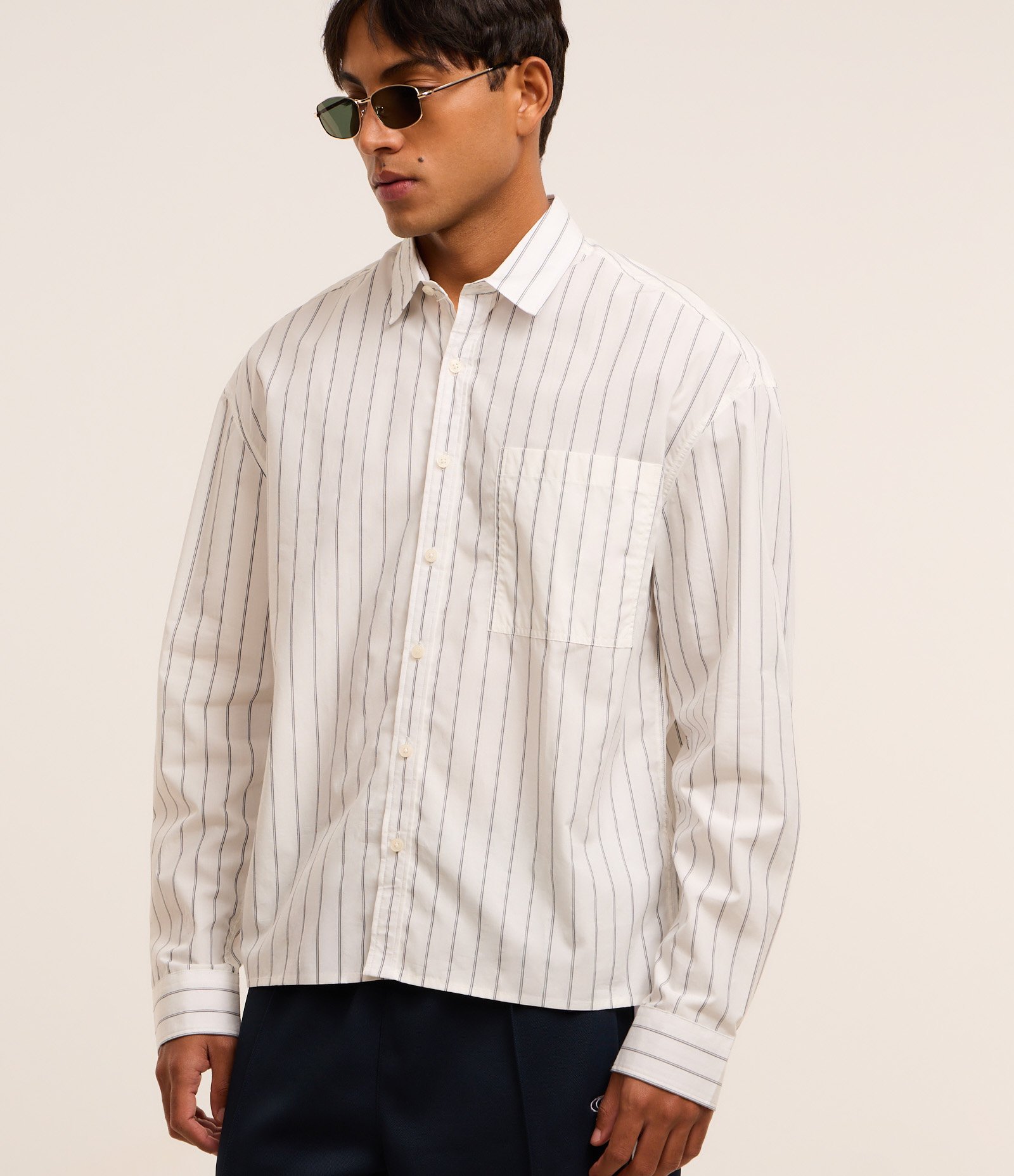 Camisa Boxy em Tricoline com Estampa de Listras e Bolso Branco 1