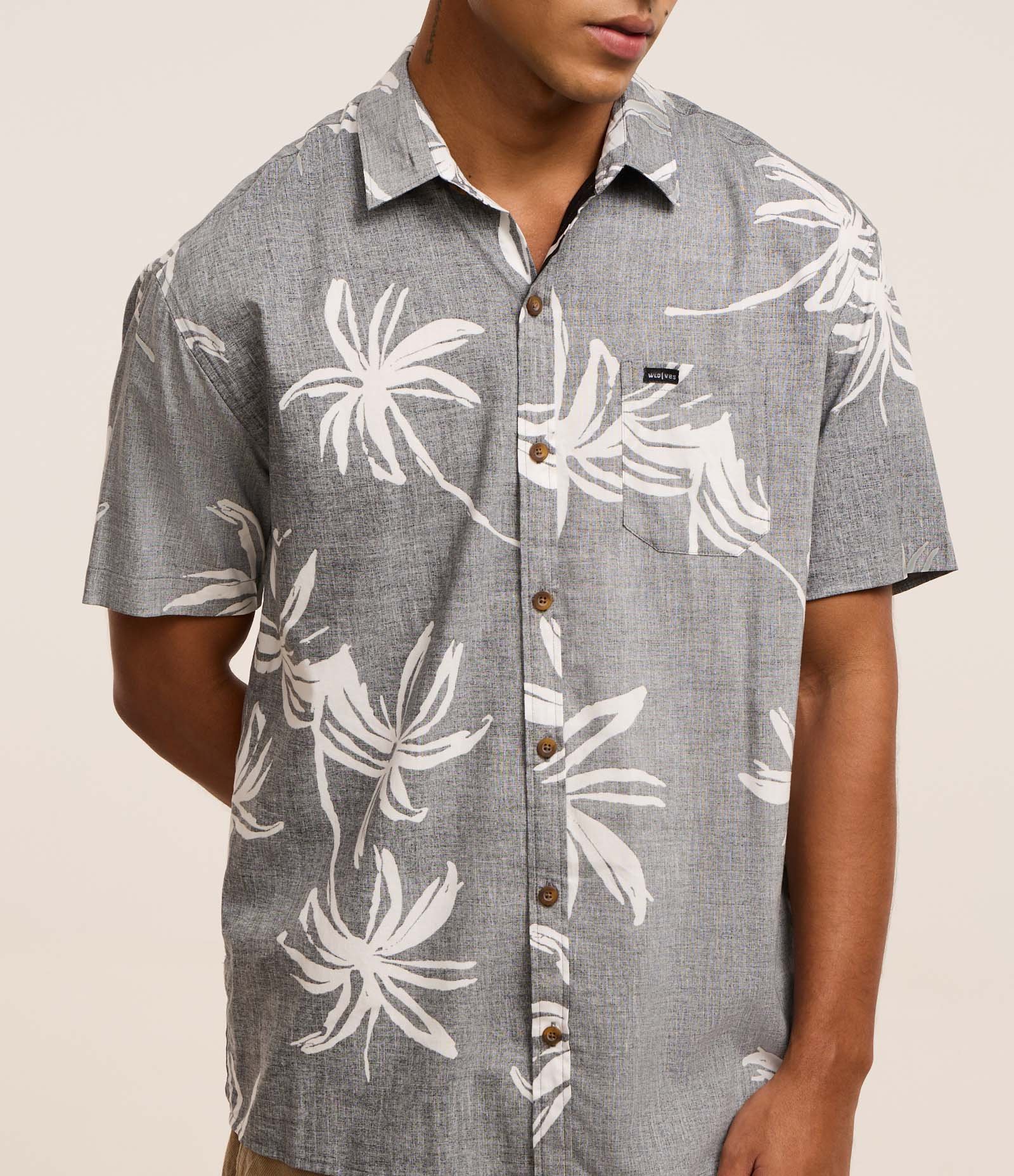 Camisa Relaxed em Tricoline com Estampa Floral Cinza 3