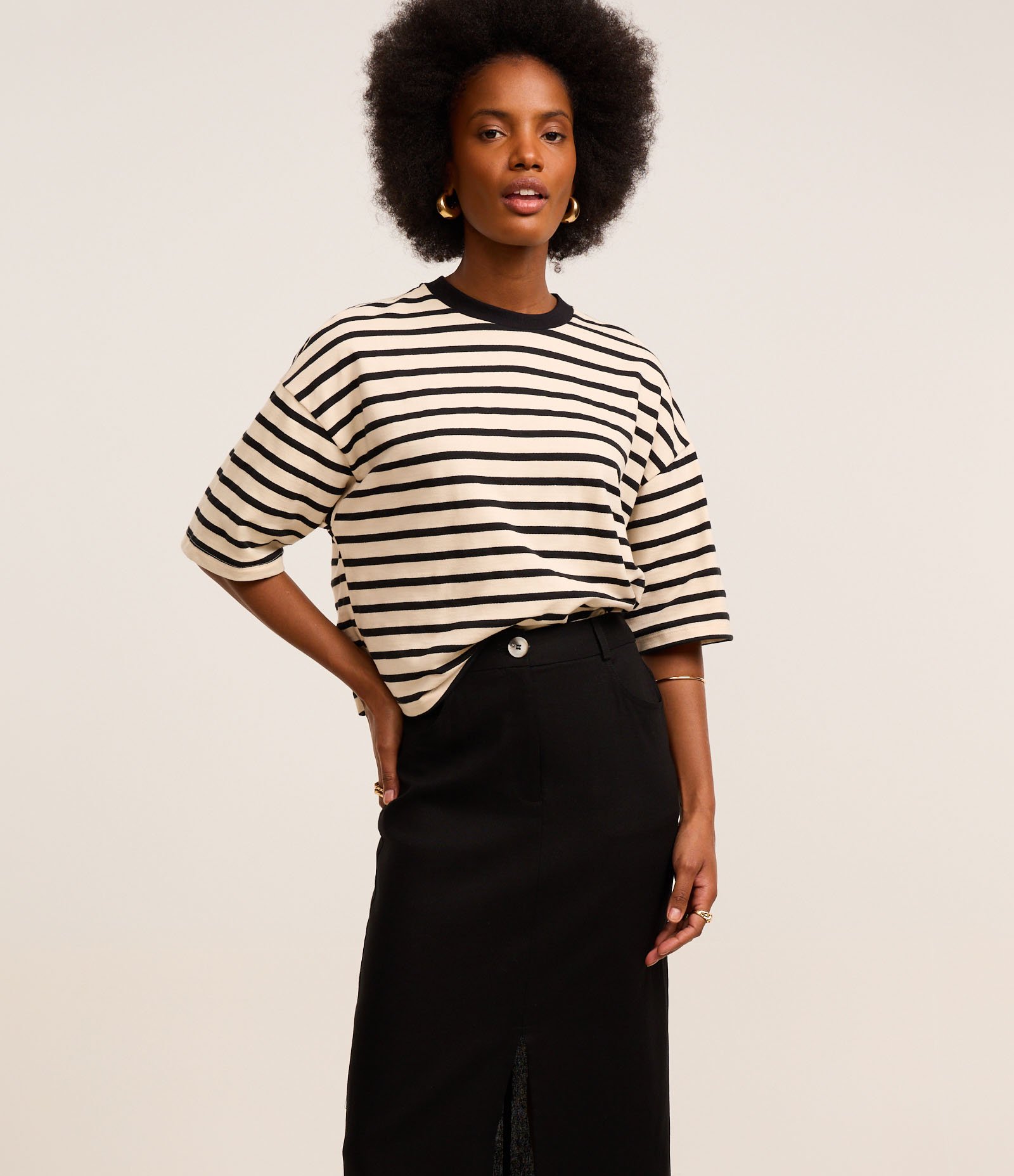 Saia Longa em Viscolinho com Bolsos e Fenda Preto 2