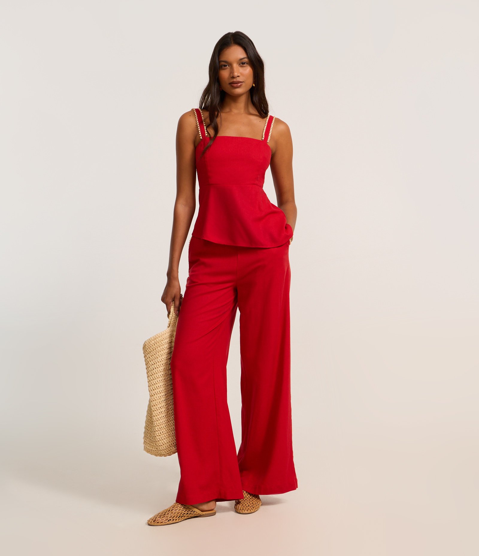 Calça Pantalona em Viscolinho com Bolinhas nos Bolso Vermelho 1