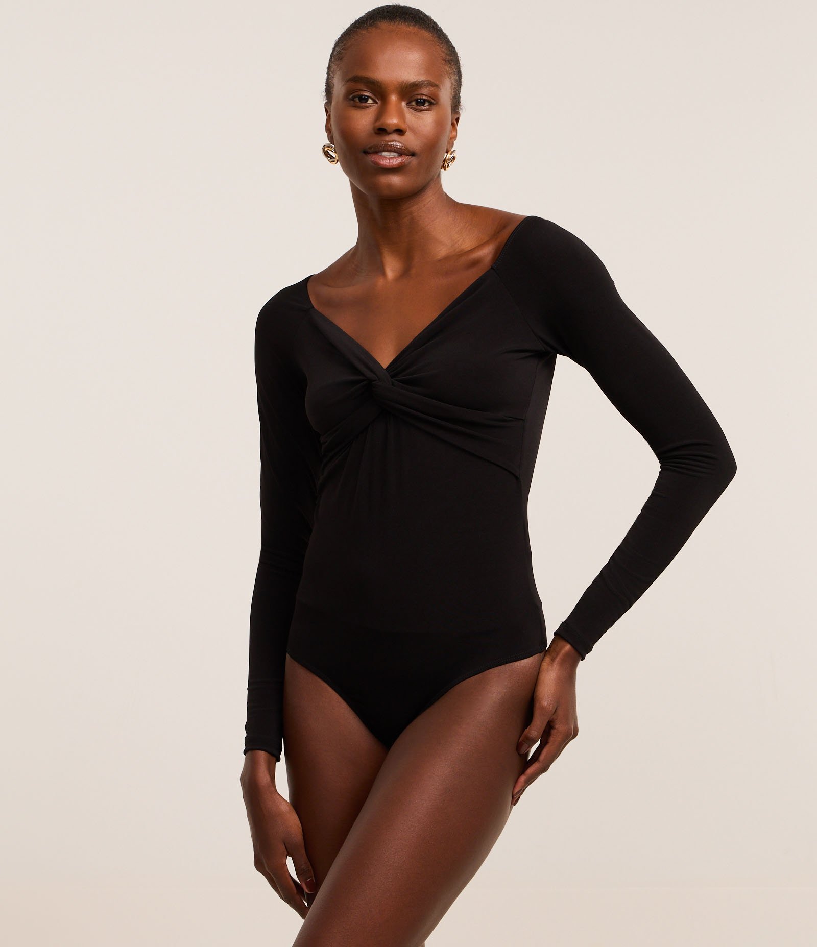 Body em Microfibra com Torcido no Busto e Decote V Preto 6