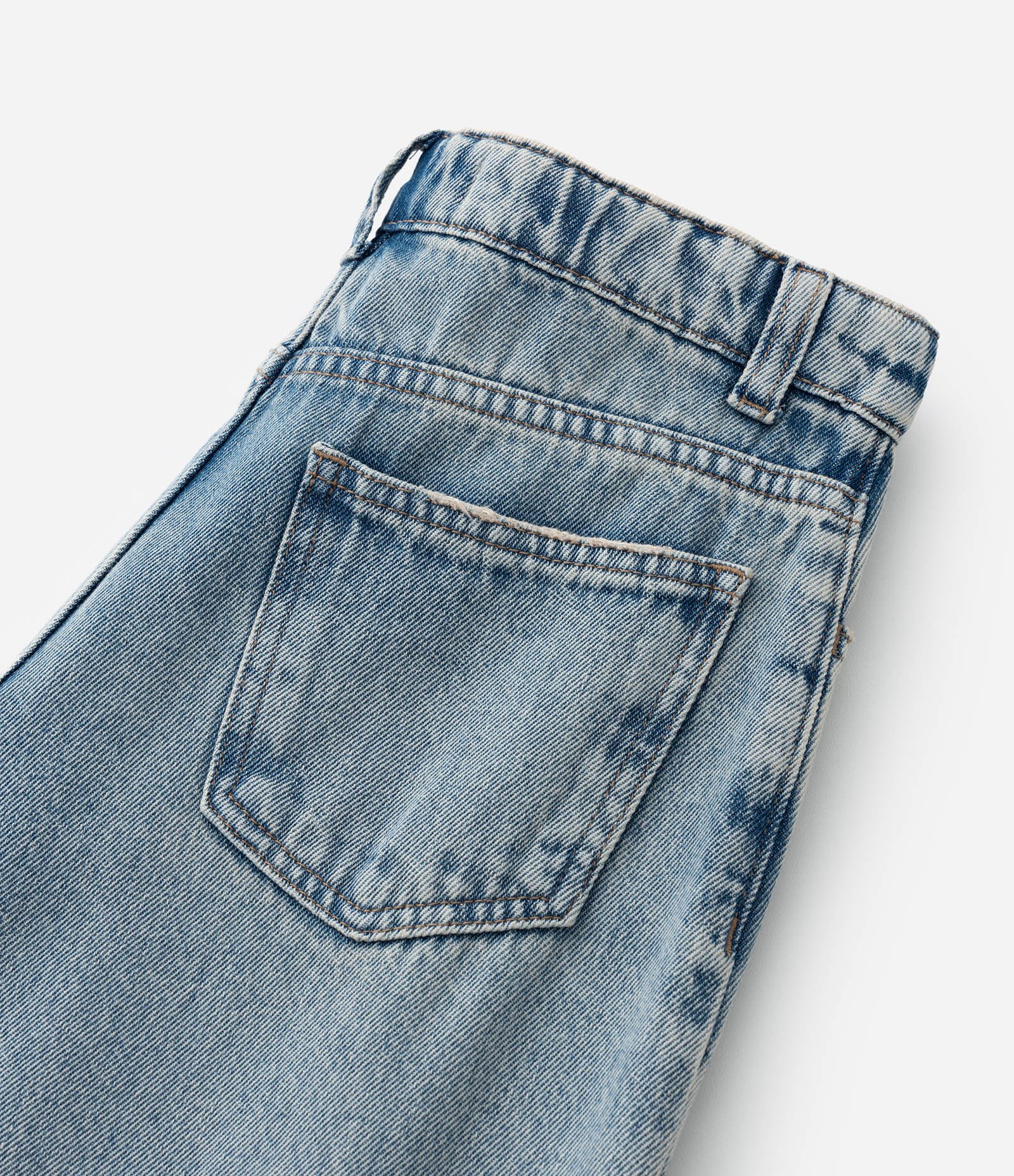 Calça Wide Leg Infantil em Jeans Dirty com Puídos - Tam 5 a 14 Anos Azul 3