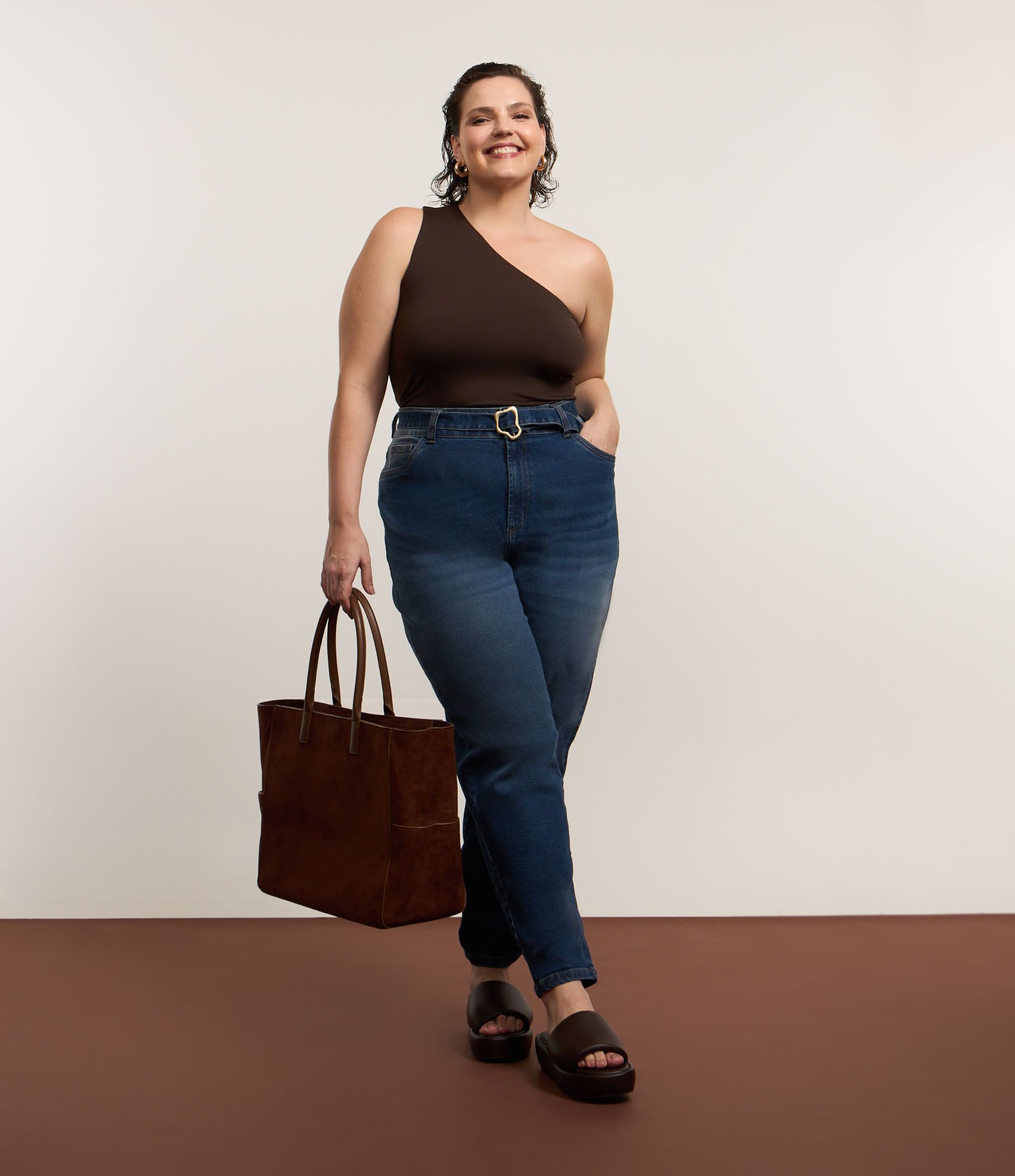 Calça Mom em Jeans com Elastano e Cinto Curve & Plus Size Azul 1