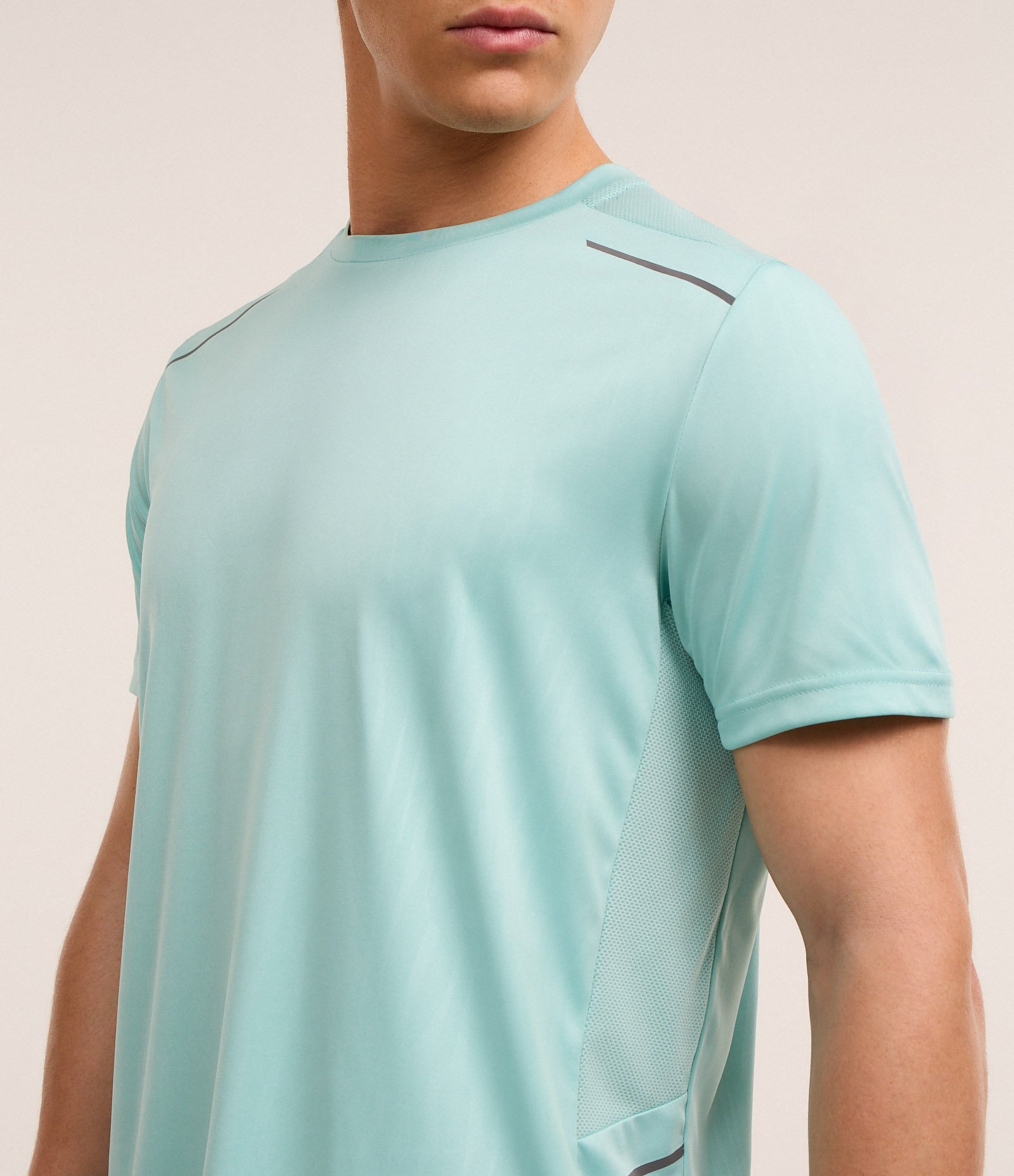 Camiseta Esportiva Tecnologia Dry com Estampa Heat Print Verde Água 3