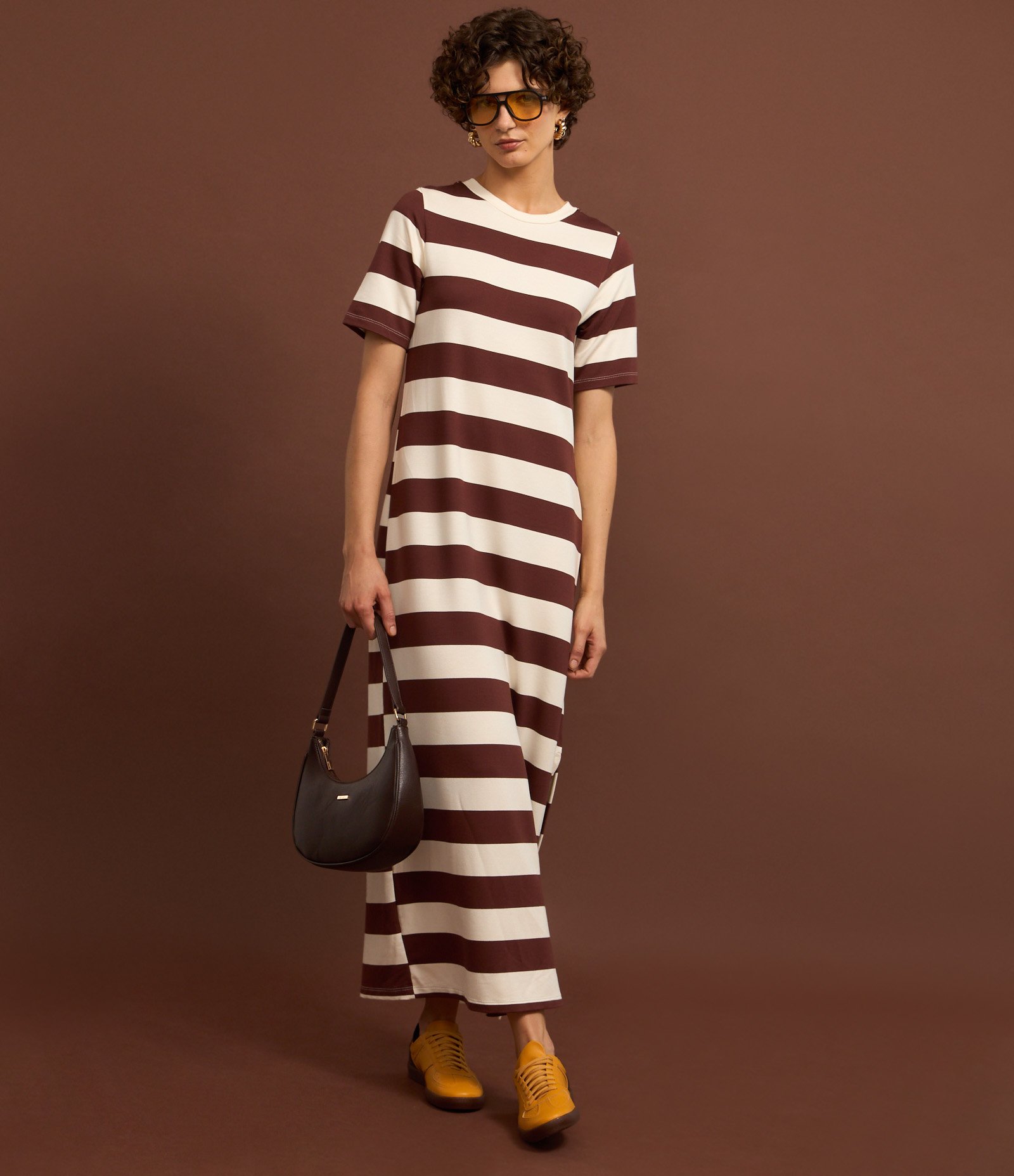 Vestido T-shirt Long Midi em Moletinho Listrado Marrom 3