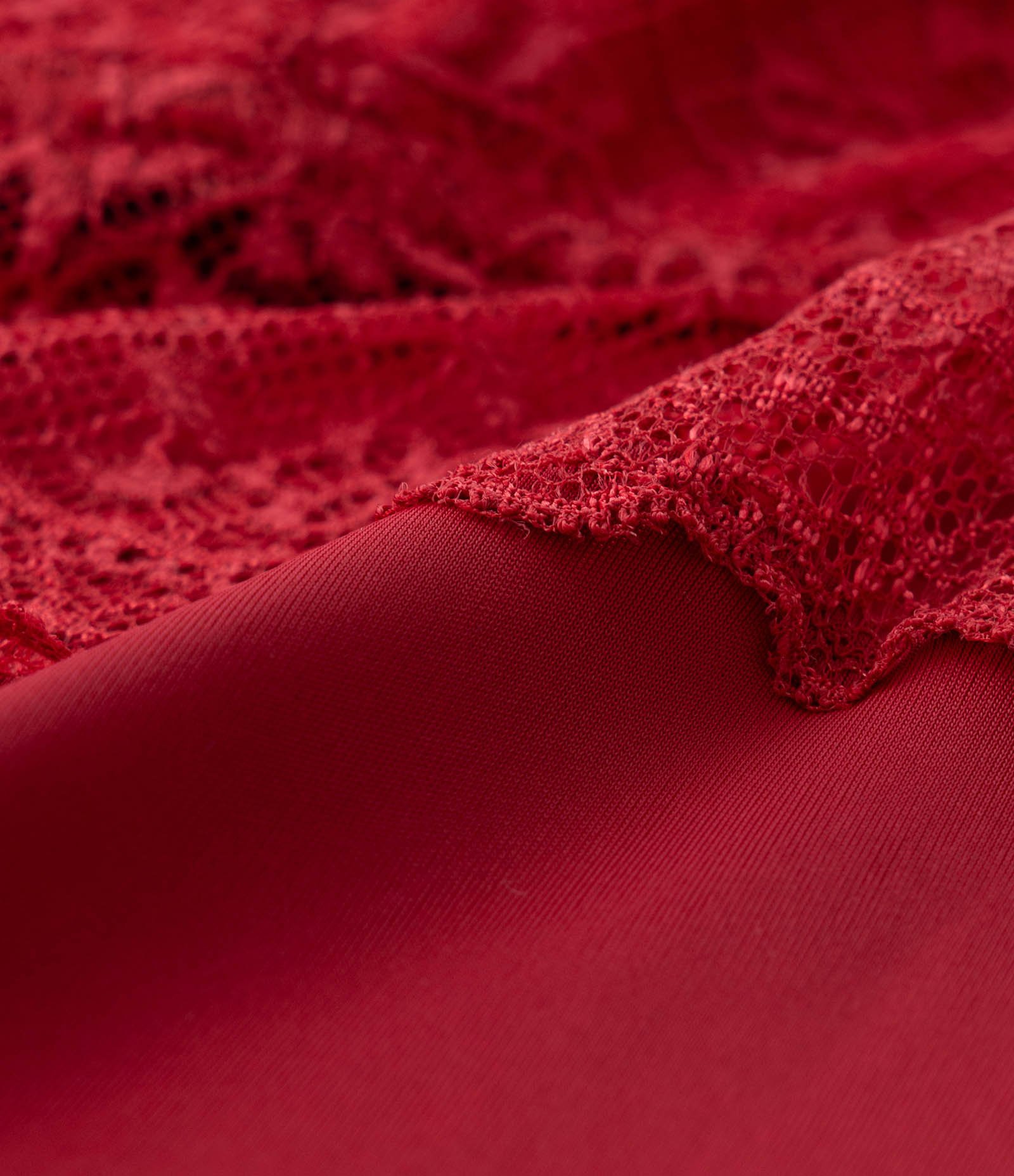 Camisola Liganete Renda e Bojo Removível Curve & Plus Size Vermelho 7