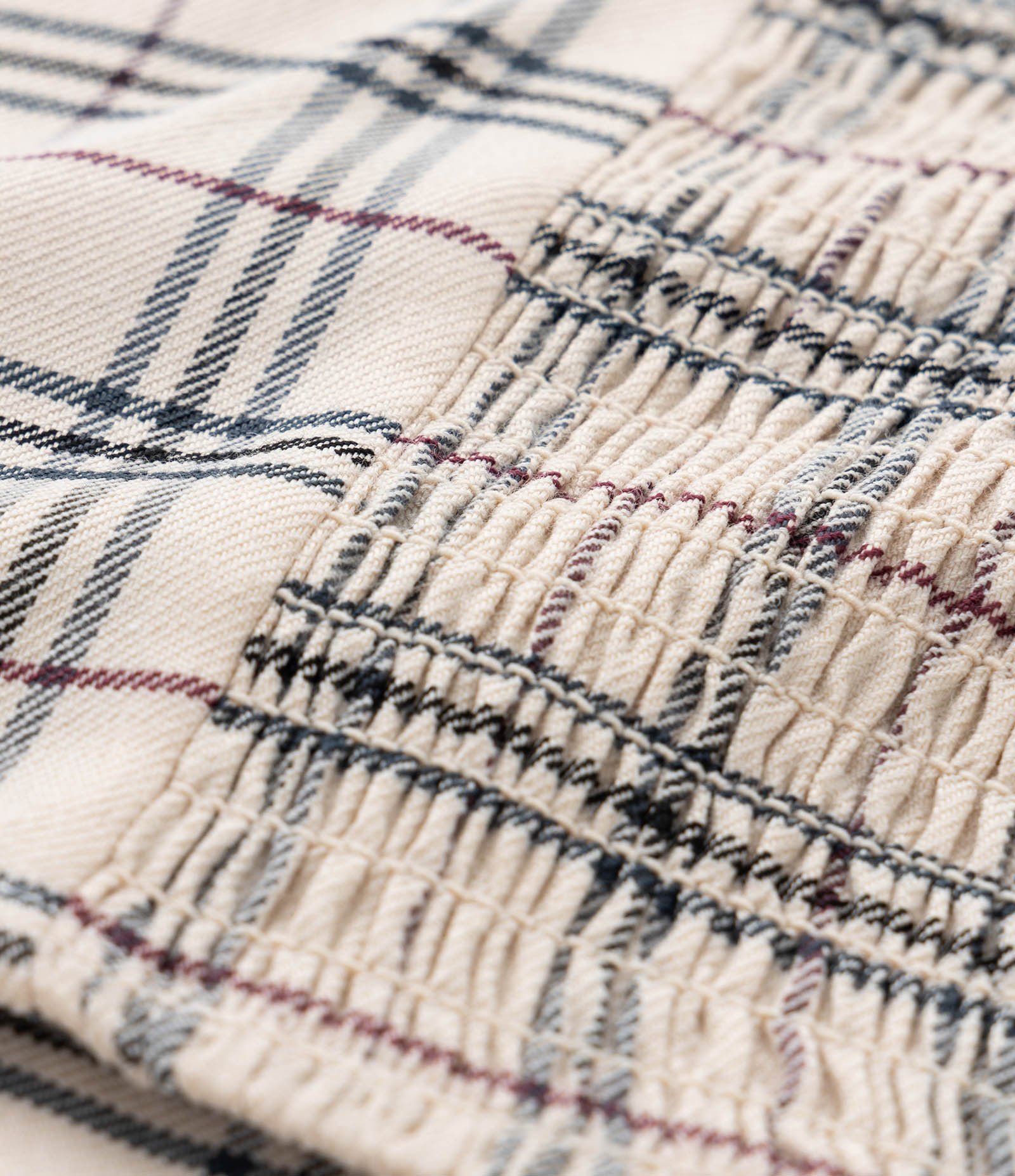 Blusa Infantil em Alfaiataria com Estampa Xadrez - Tam 5 a 14 Anos Bege 3