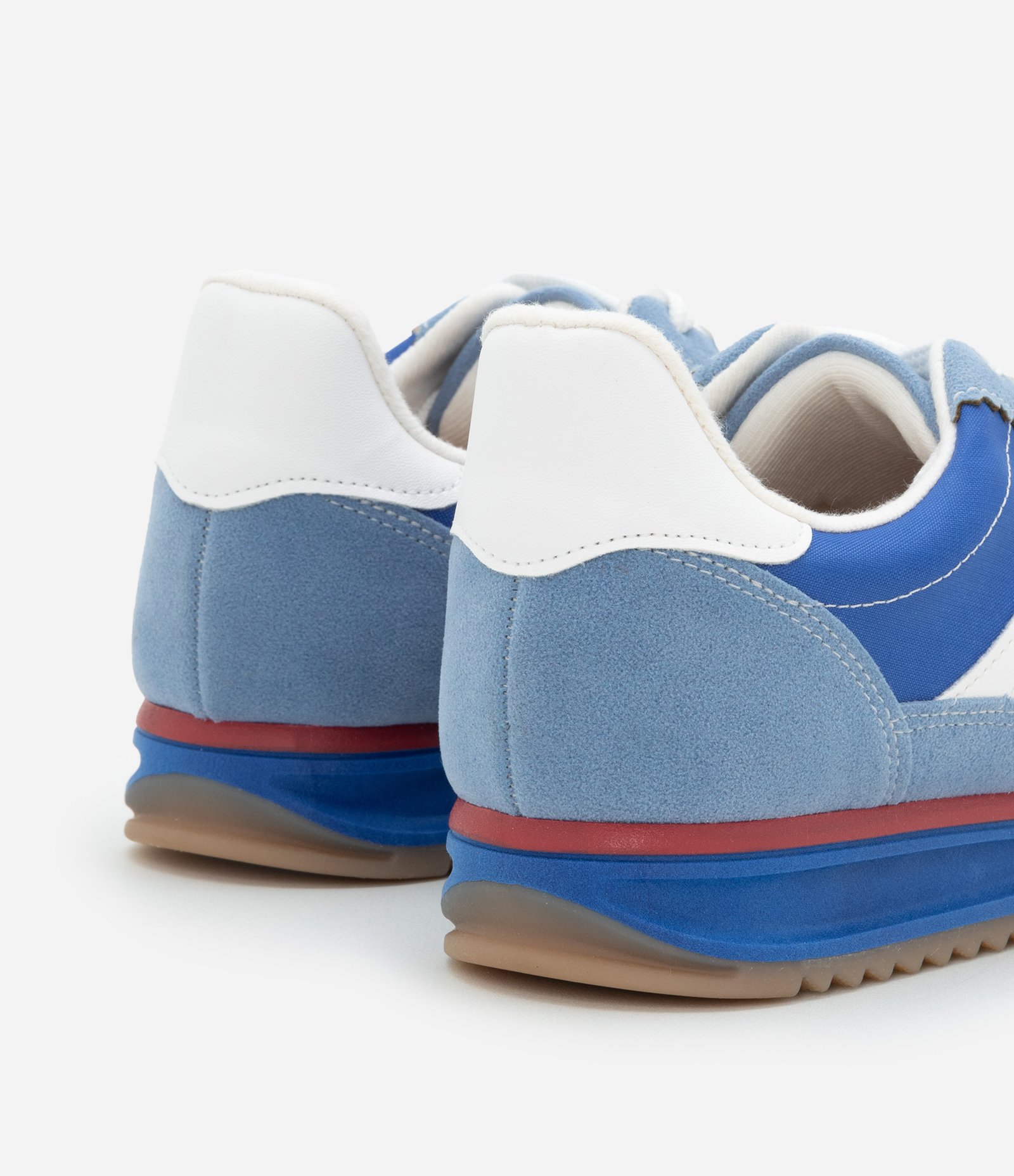 Tênis Jogging com Recortes e Detalhes Contrastantes Azul 5