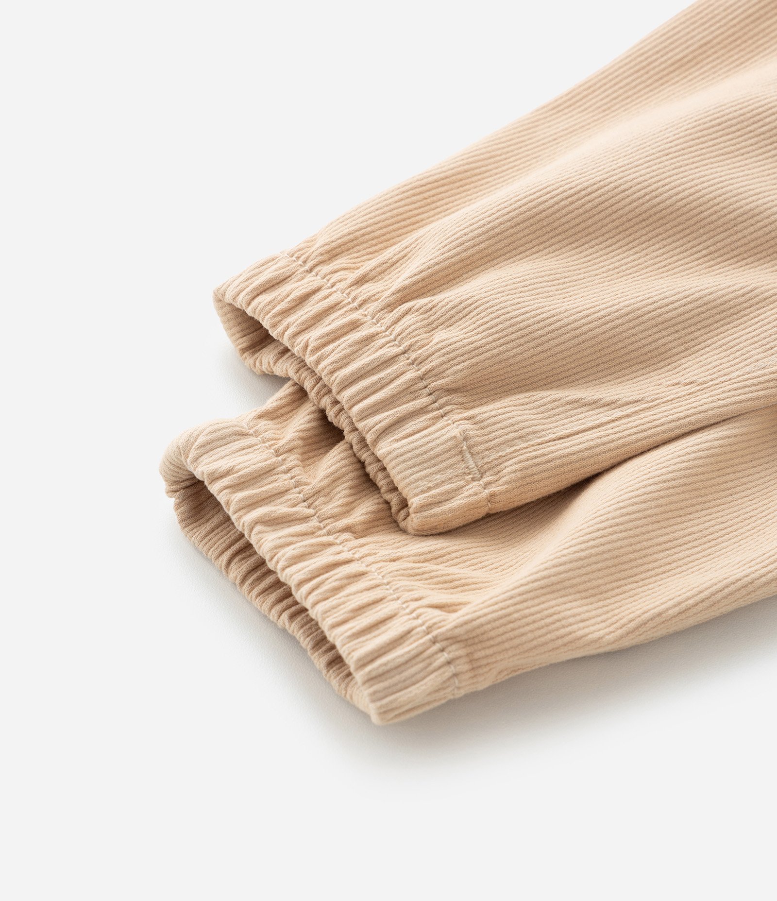 Calça Infantil em Veludo com Lacinho na Cintura - Tam 3 a 18 meses Bege 4