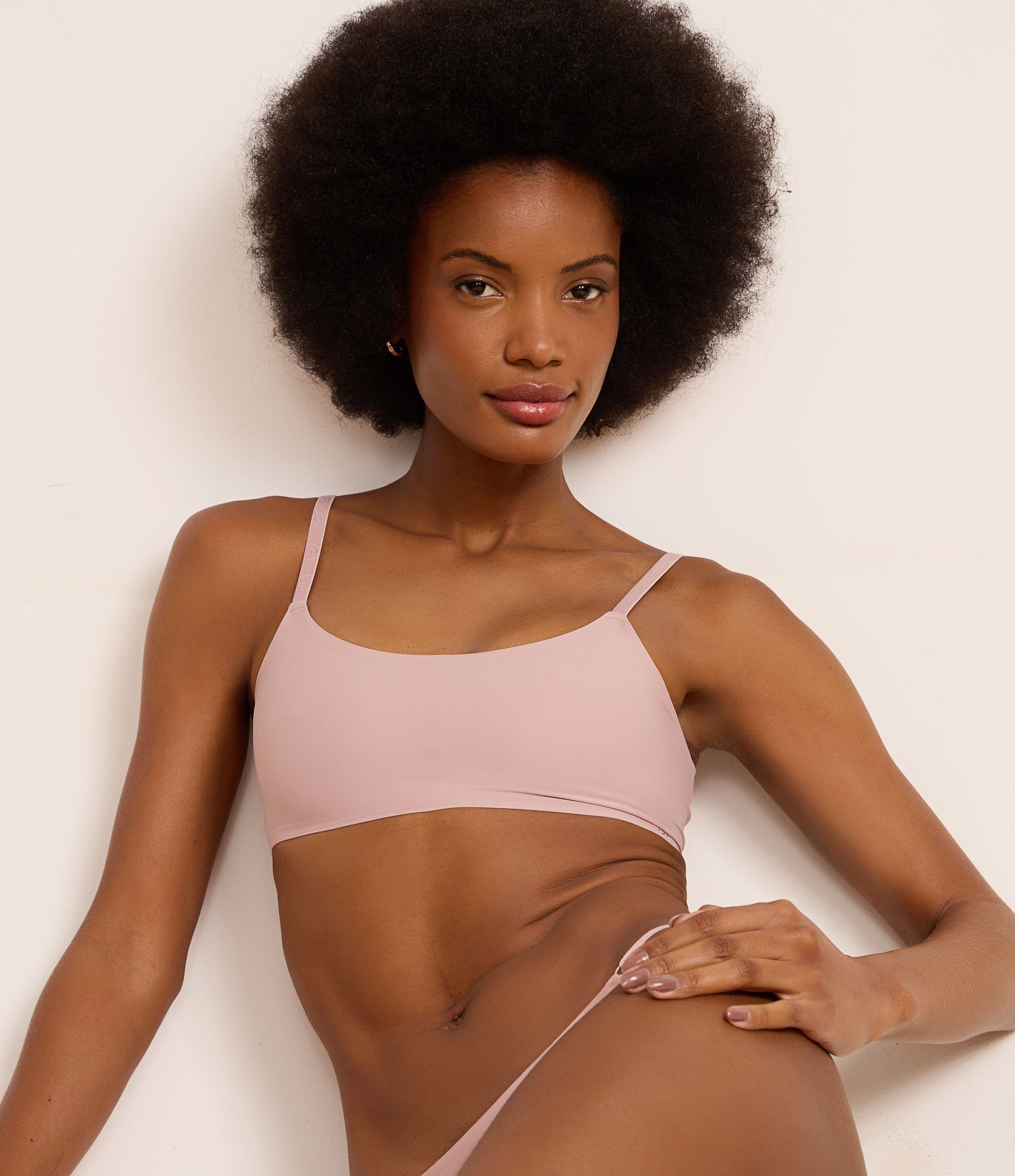 Sutiã Top em Microfibra Leve com Bojo Removível Rosa Neutro 1