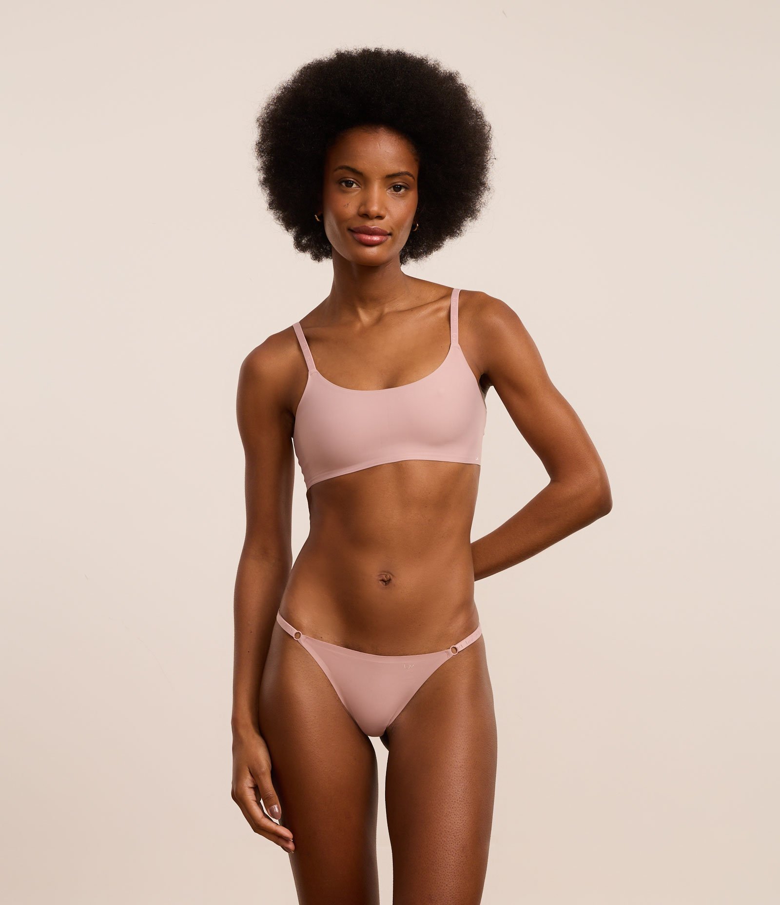 Sutiã Top em Microfibra Leve com Bojo Removível Rosa Neutro 3