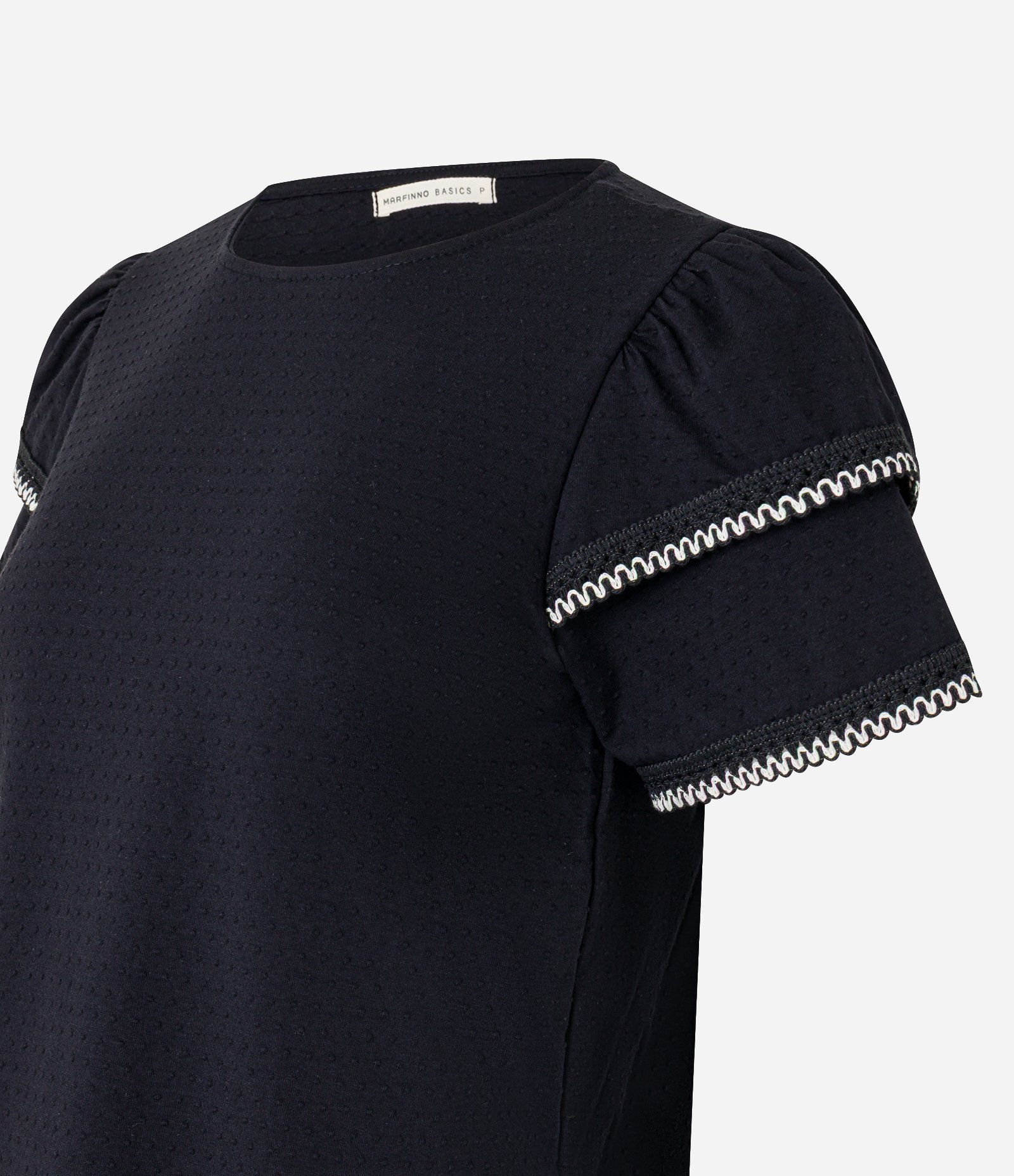 Blusa em Algodão com Babado na Manga e Detalhe Efeito Crochê 7